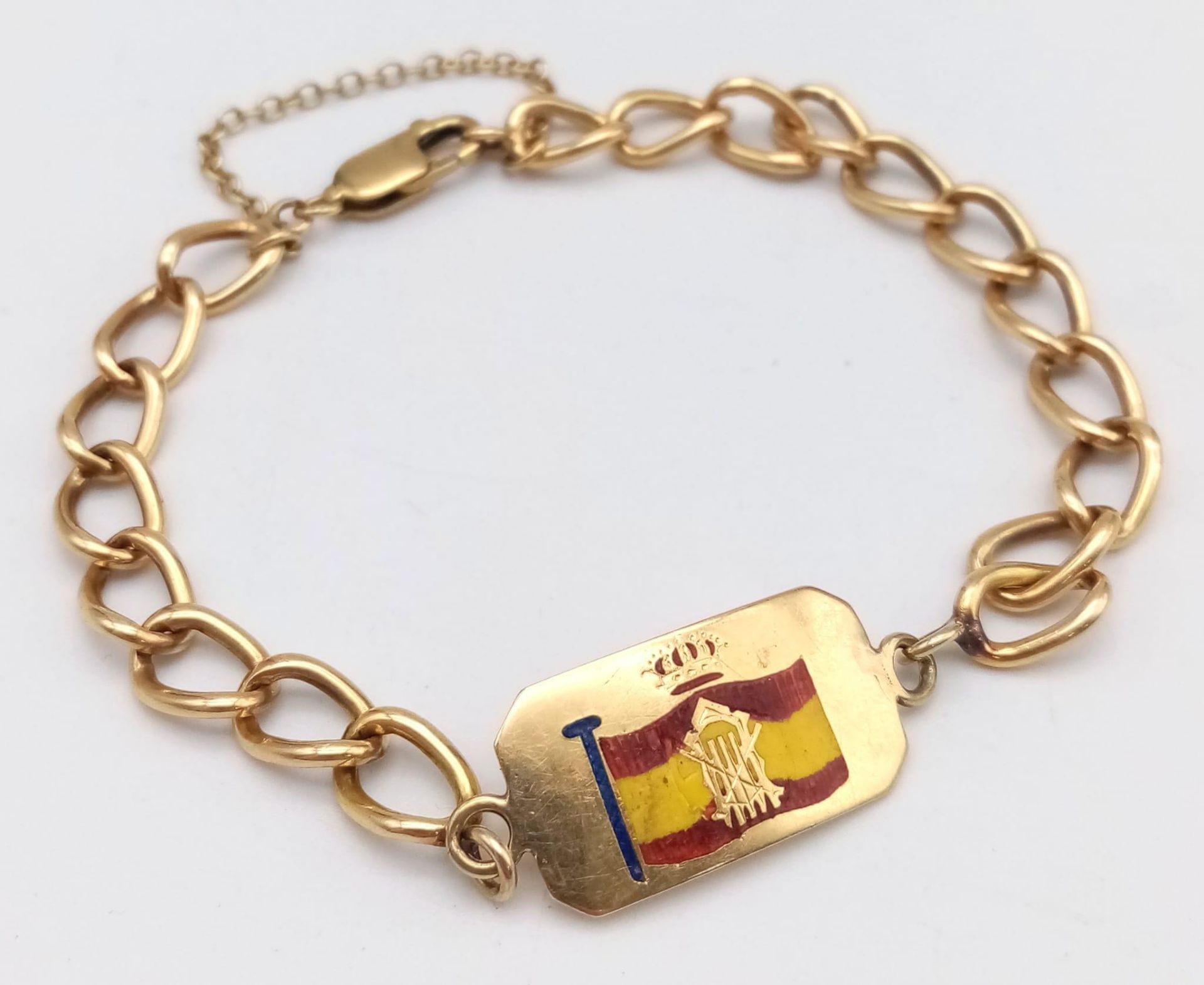 A 9 K yellow gold ID bracelet with the old Spanish flag. Lobster clasp with security chain,