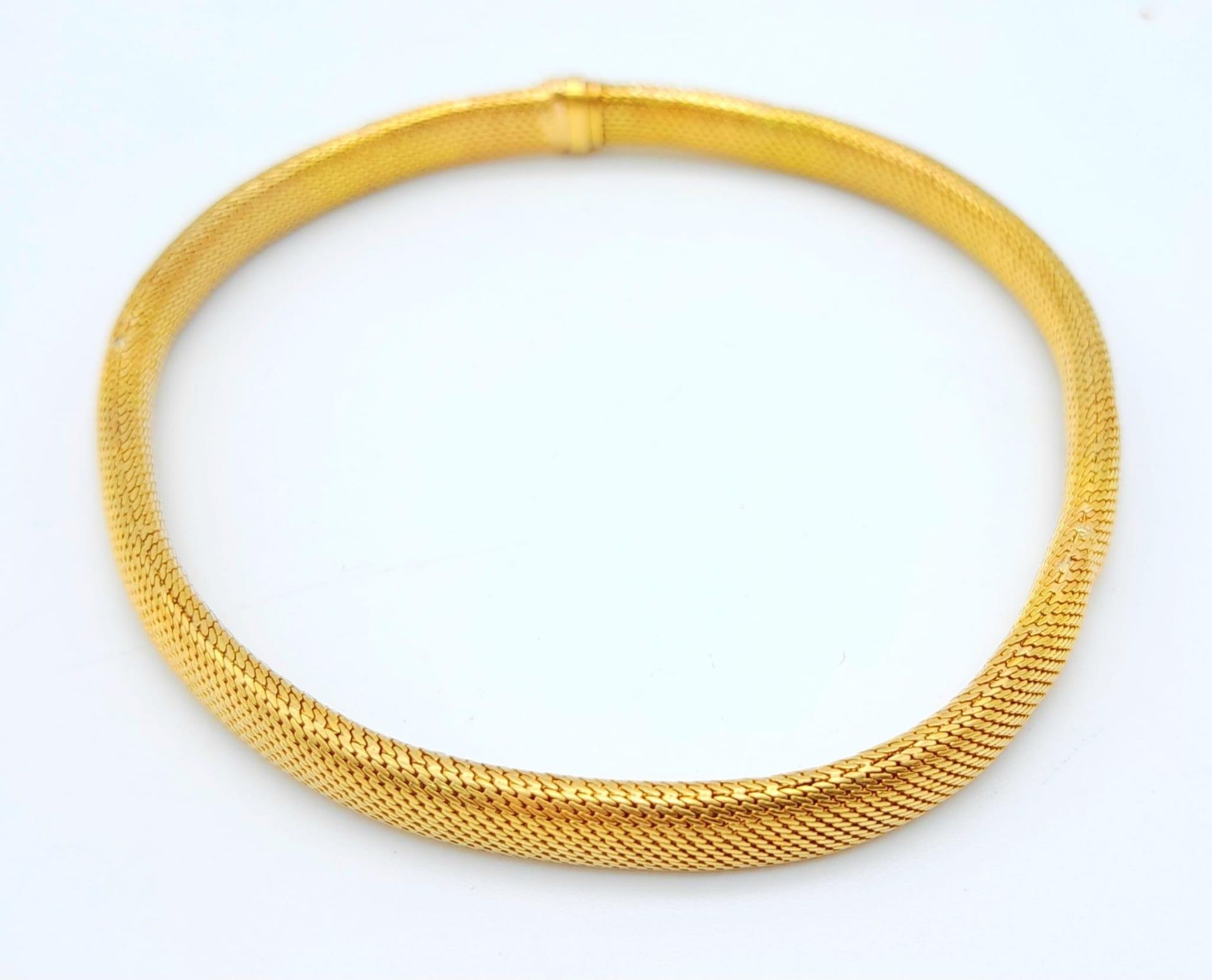 A 9 K yellow gold snake skin bracelet, length: 19 cm, weight: 11.1 g - Bild 2 aus 5