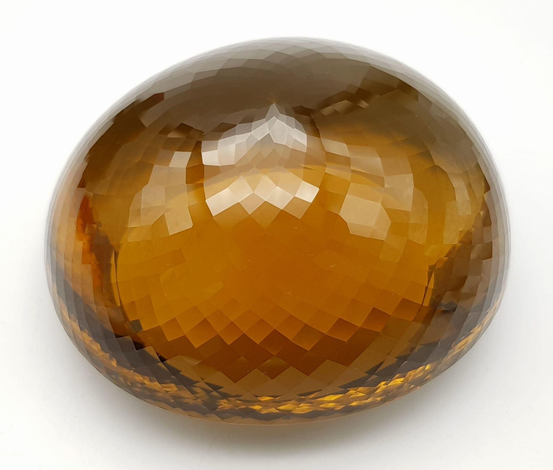 An Immense 3632ct Citrine Quartz Gemstone. Oval cut and beautifully faceted. 10 x 9cm. Comes with - Image 8 of 13