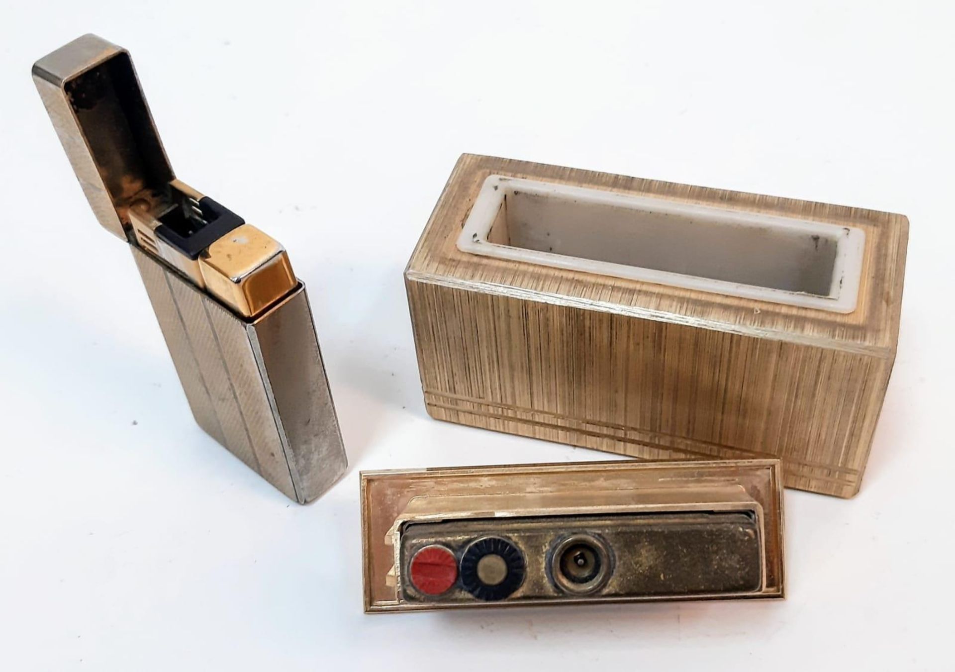 Two Vintage Colibri Lighters Table - 8.5cm and Moletric - 6cm. Both A/F. UK sales only. - Image 6 of 6