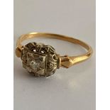 Fabulous Antique 18 carat GOLD and DIAMOND RING. Having a DIAMOND set to top in a PLATINUM CATHEDRAL