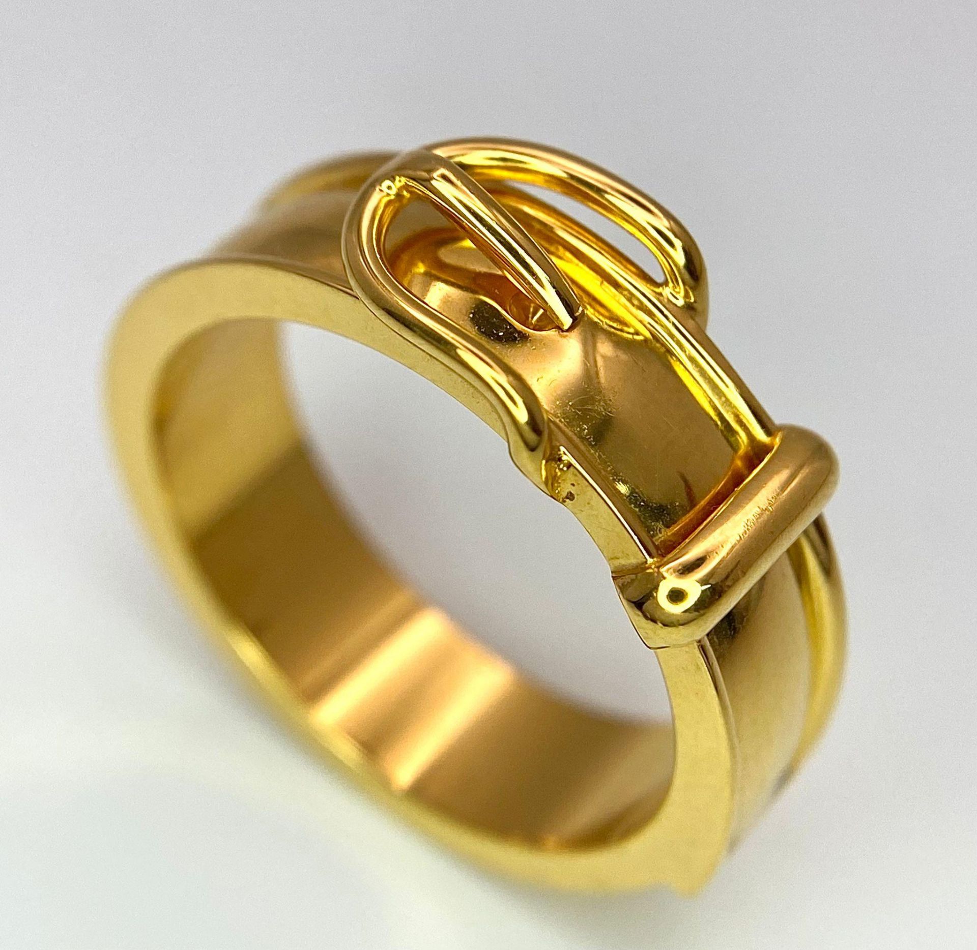 A Gold Plated Hermes Designer Belt Buckle Ring. Size S. - Image 3 of 8