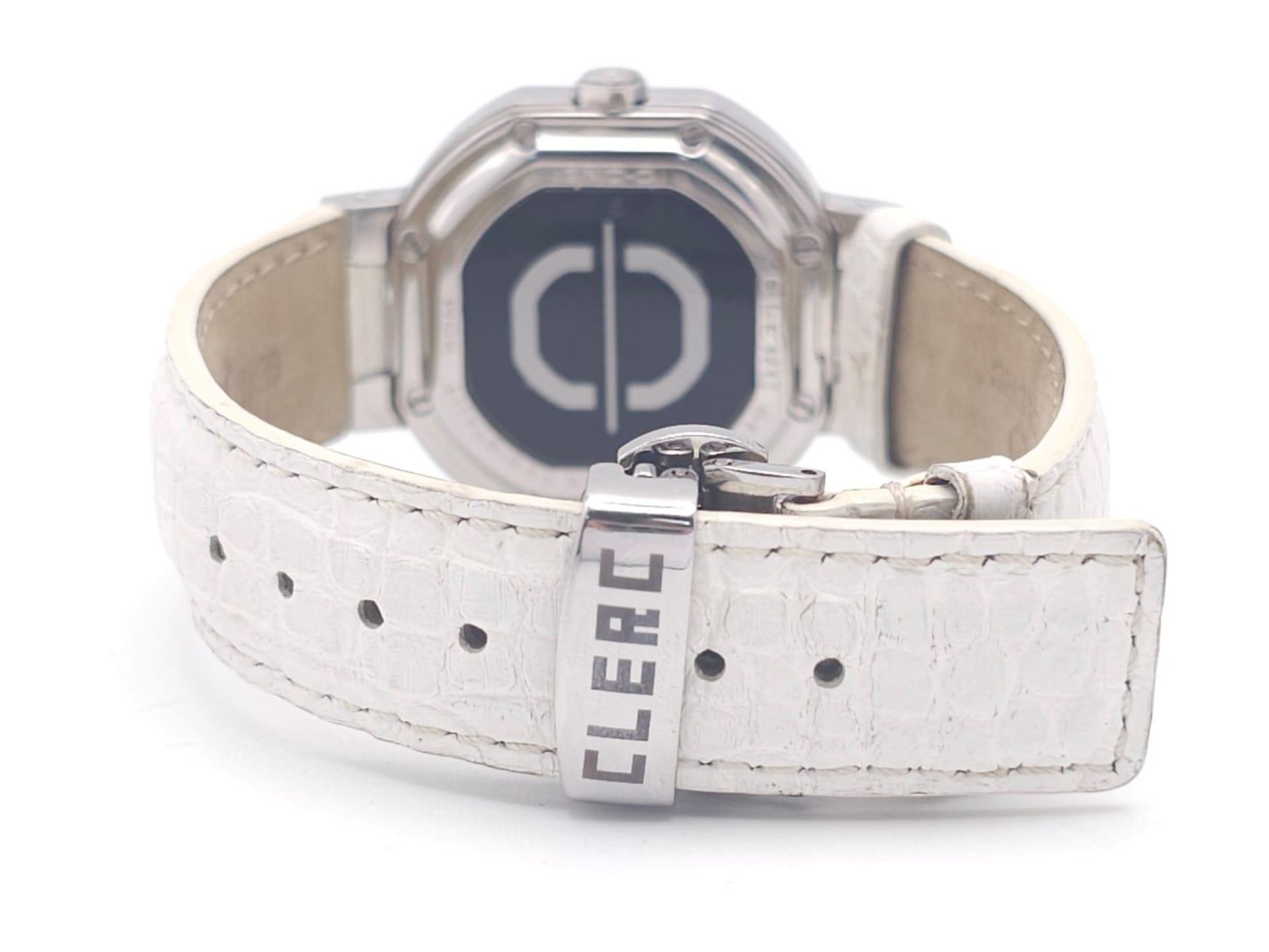 A Clerc C-One Designer Swiss Quartz Gents Watch. White leather strap. Stainless steel case - 36mm. - Image 5 of 10
