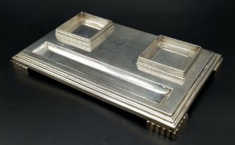 A vintage sterling silver Mappin & Webb inkwell and pen holder. Total weight 577G. 23 X 15cm. Please