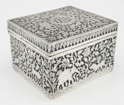 A SOLID SILVER HINGED TRINKET BOX HAND ENGRAVED WITH AN AFRICAN THEME, IN VERY GOOD CONDITION AND