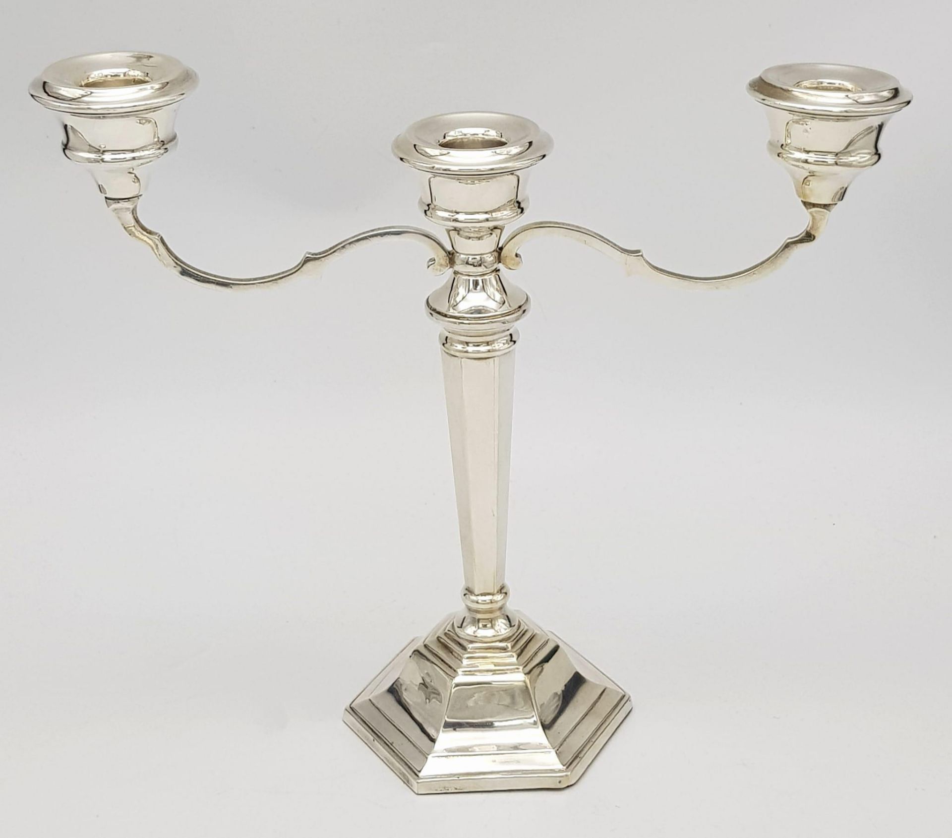 A PAIR OF SILVER CANDELABRA EACH HOLDING 3 CANDLES IN CLASSIC STYLE AND HALLMARKED IN BIRMINGHAM - Image 4 of 6