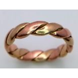 A Vintage Bi-Colour 9K Gold Overlap Band Ring. Rose and yellow gold. Size T. 6g weight.