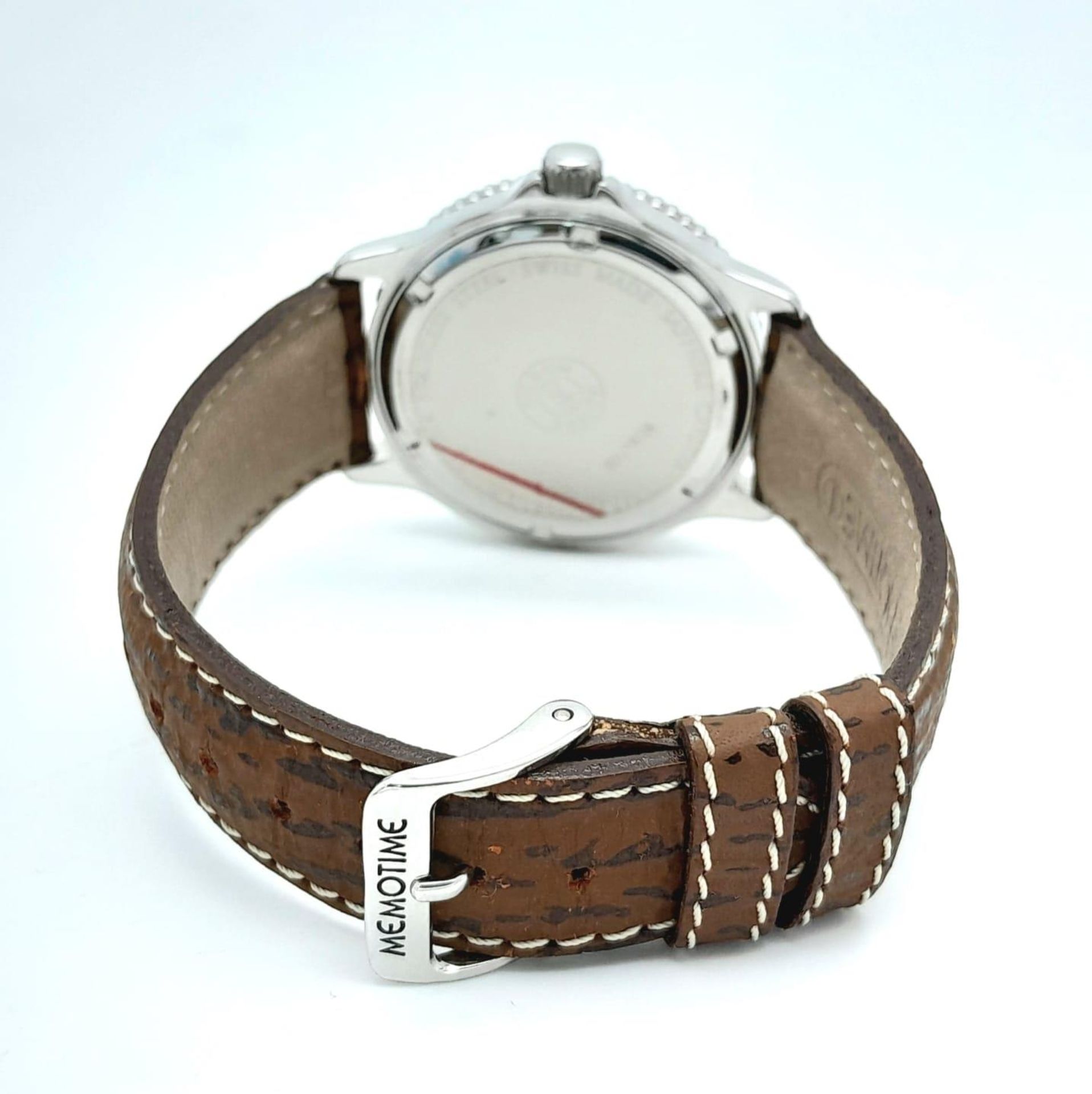 A Corum Memotime - Save the Sea Limited Edition Quartz Unisex Watch. Brown leather strap. - Bild 5 aus 7