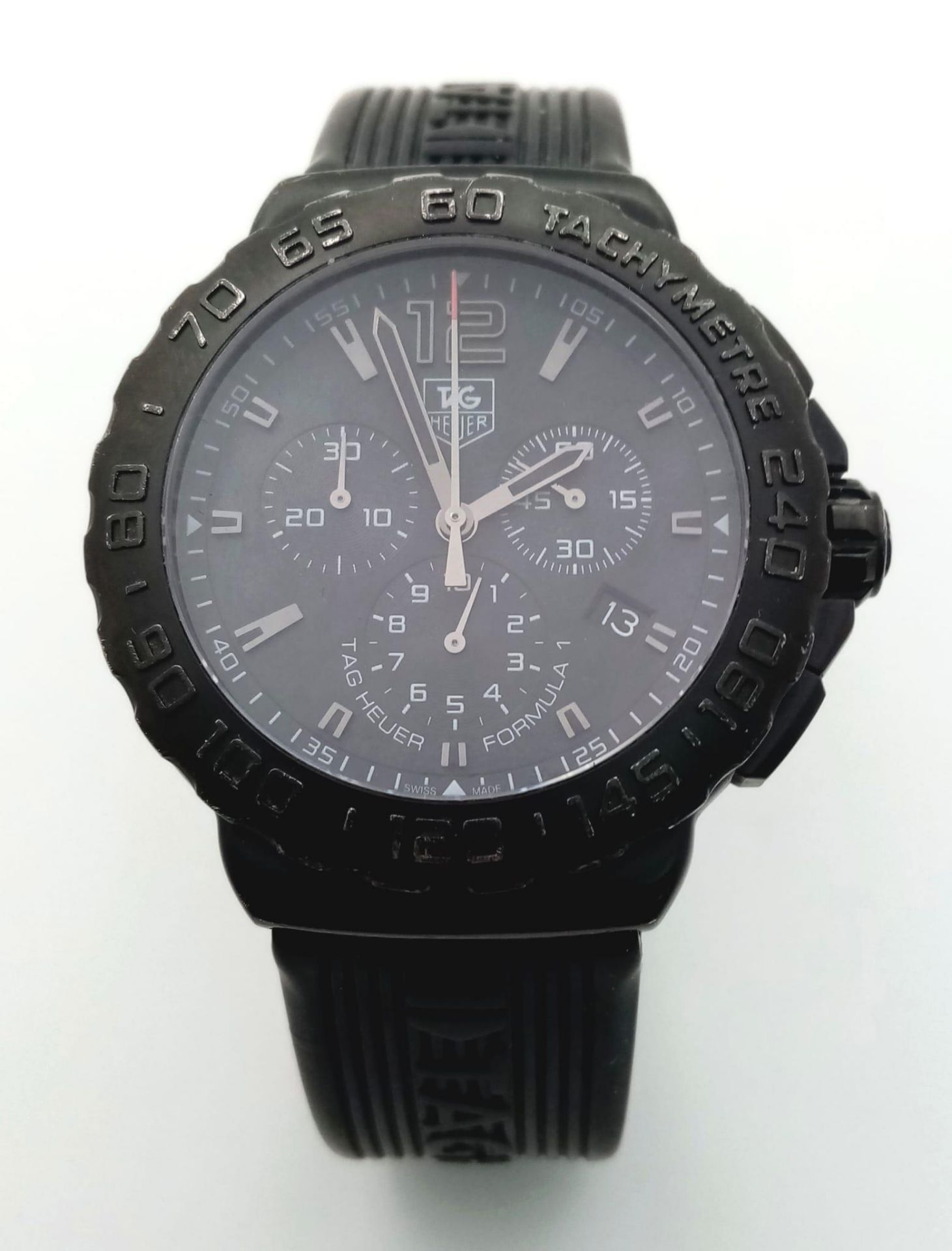 A Tag Heuer Formula 1 Chronograph Gents Quartz Watch. Black Tag rubber strap. Black dial with - Bild 2 aus 10