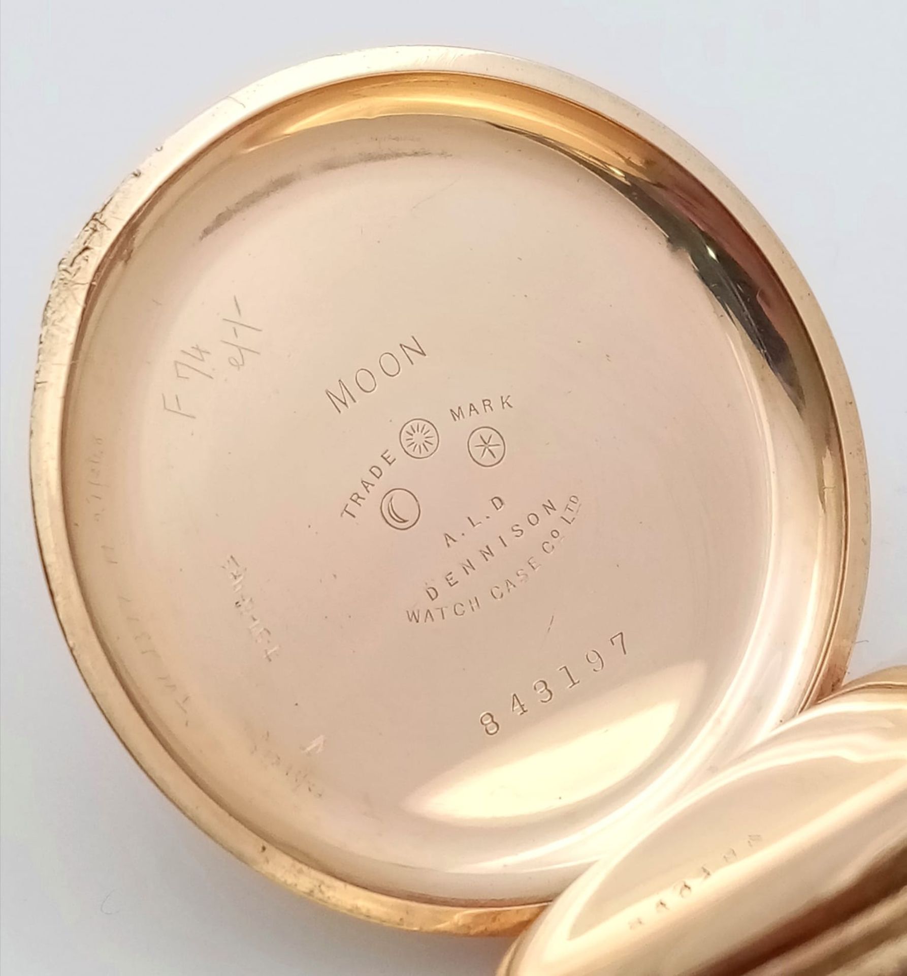 An Antique 10K Gold-Plated Cased Waltham Traveler Full Hunter Pocket Watch. Dennison case. Top winde - Bild 8 aus 12