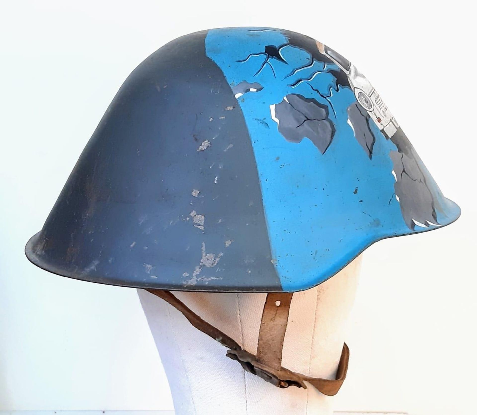 Cold War Period East German M56 Memorial Helmet. Hand painted picture of an East German Built - Image 4 of 6