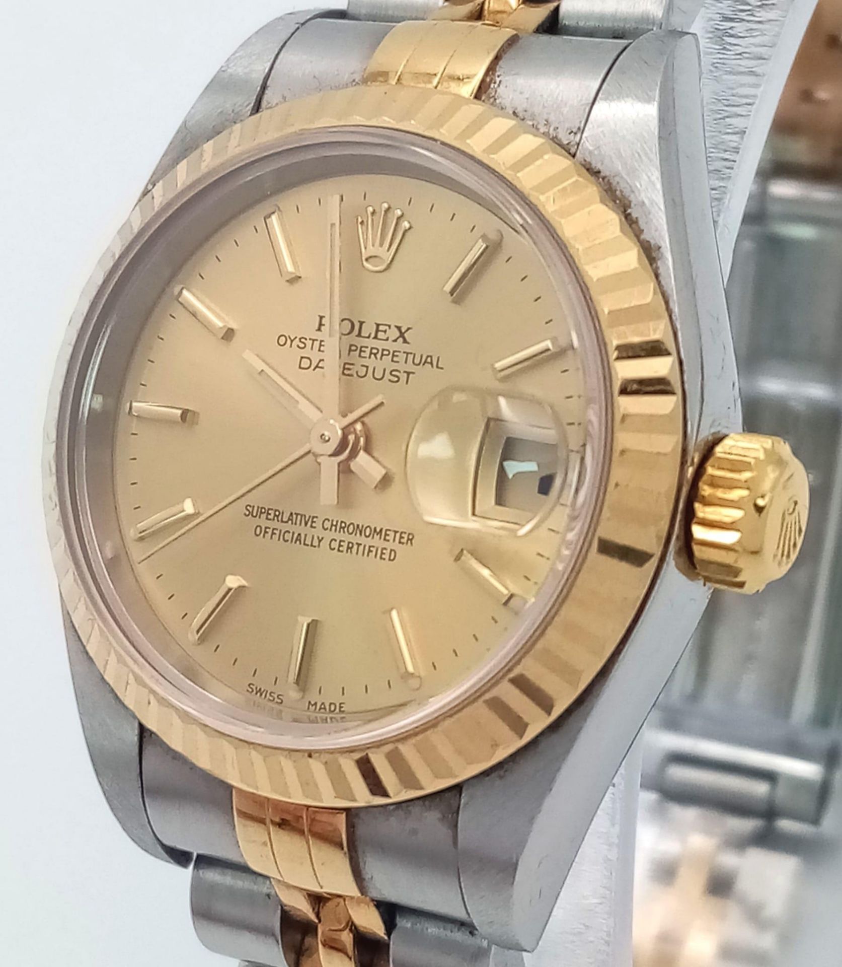 A Rolex Bi-Metal Oyster Perpetual Datejust Ladies Watch. 18k gold and stainless steel bracelet and - Image 4 of 11