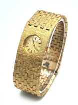 A Gold Plated Zenith Ladies mechanical Watch. Gold plated bracelet and case - 21mm. Gold tone