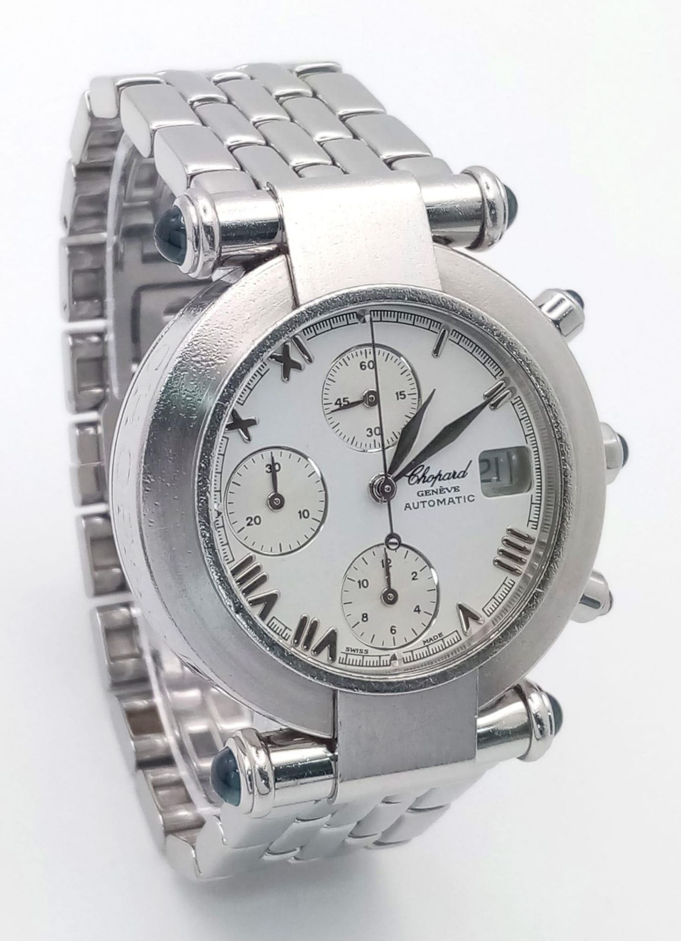 A Chopard Automatic Chronograph Gents Watch. Stainless steel bracelet and case - 37mm. White dial - Image 3 of 8