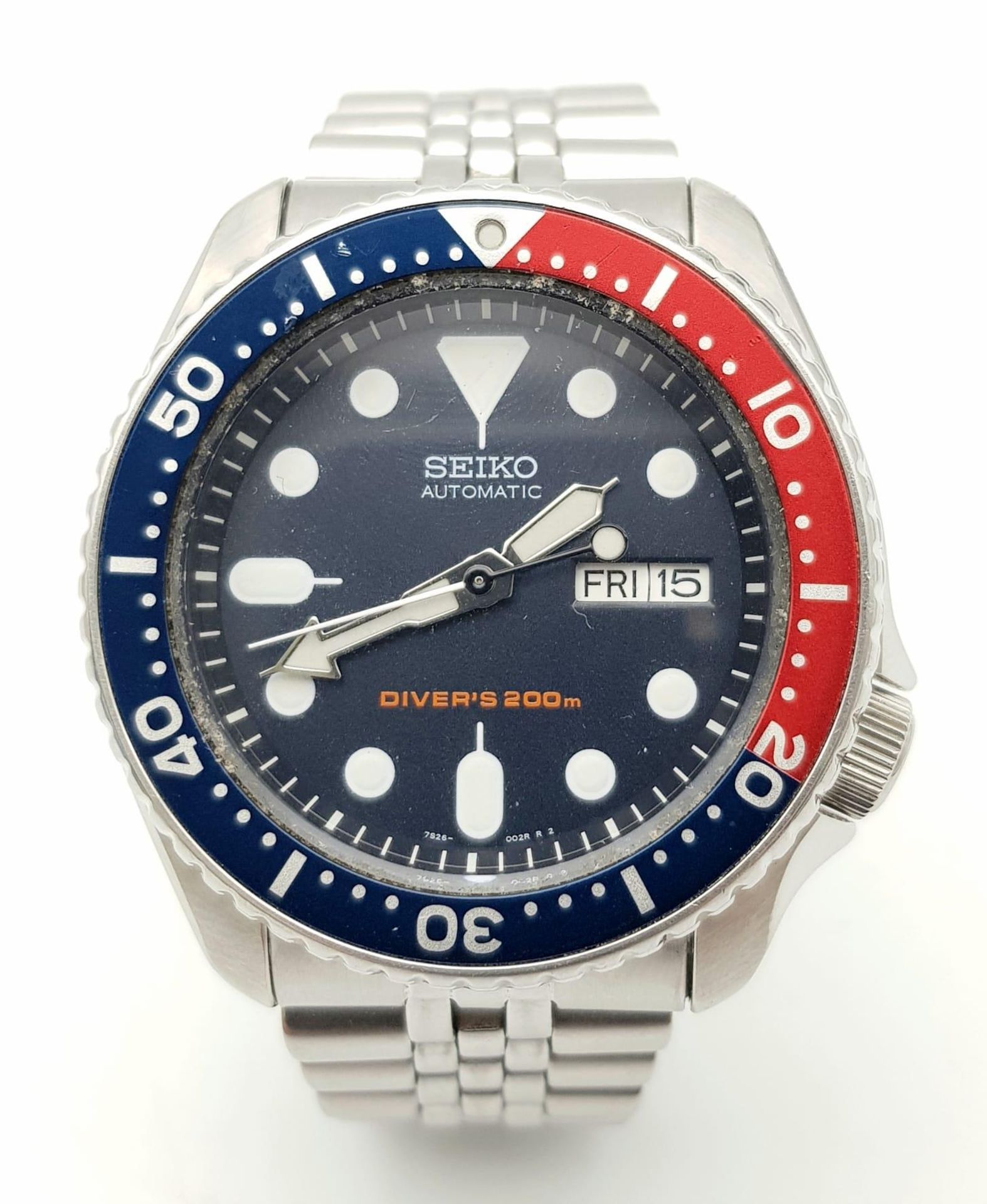 A Seiko 5 Divers 200M Automatic Gents Watch. Stainless steel bracelet and case - 42mm. Blue dial - Image 2 of 7