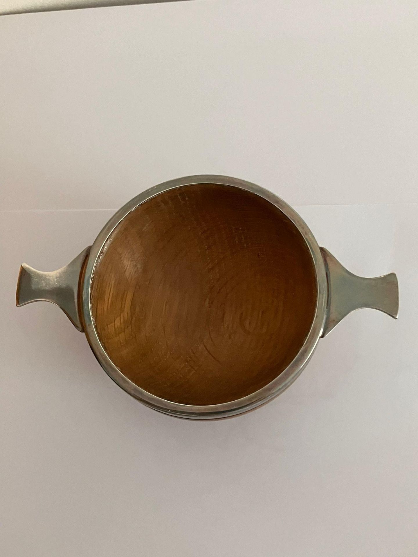 Beautiful SCOTTISH SILVER and BEECH QUAICH. Full Edinburgh hallmark for Francis Howard. 10 cm - Image 3 of 6