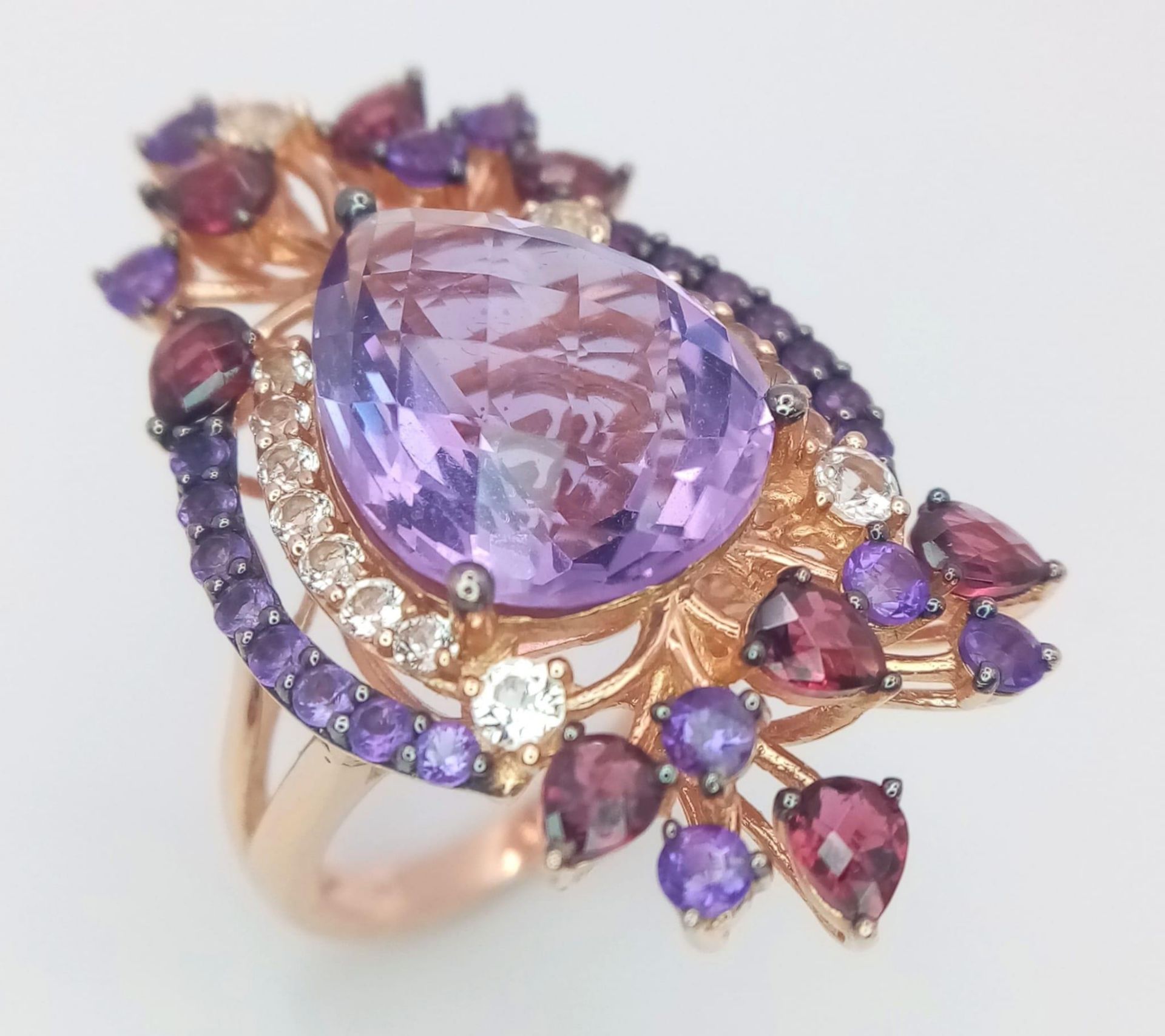 A stunning LE VIAN design, 14 K rose gold ring and earrings set with large pear shaped amethysts and - Image 8 of 11