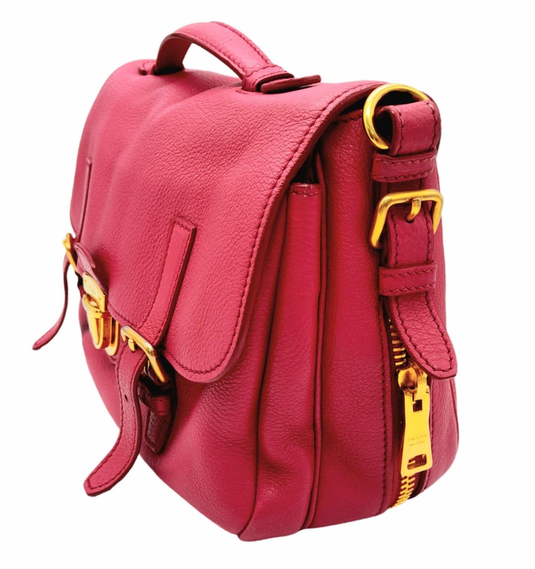A Prada Vitello Daino satchel bag, soft pink leather, matching leather/fabric interior, gold tone - Image 2 of 11