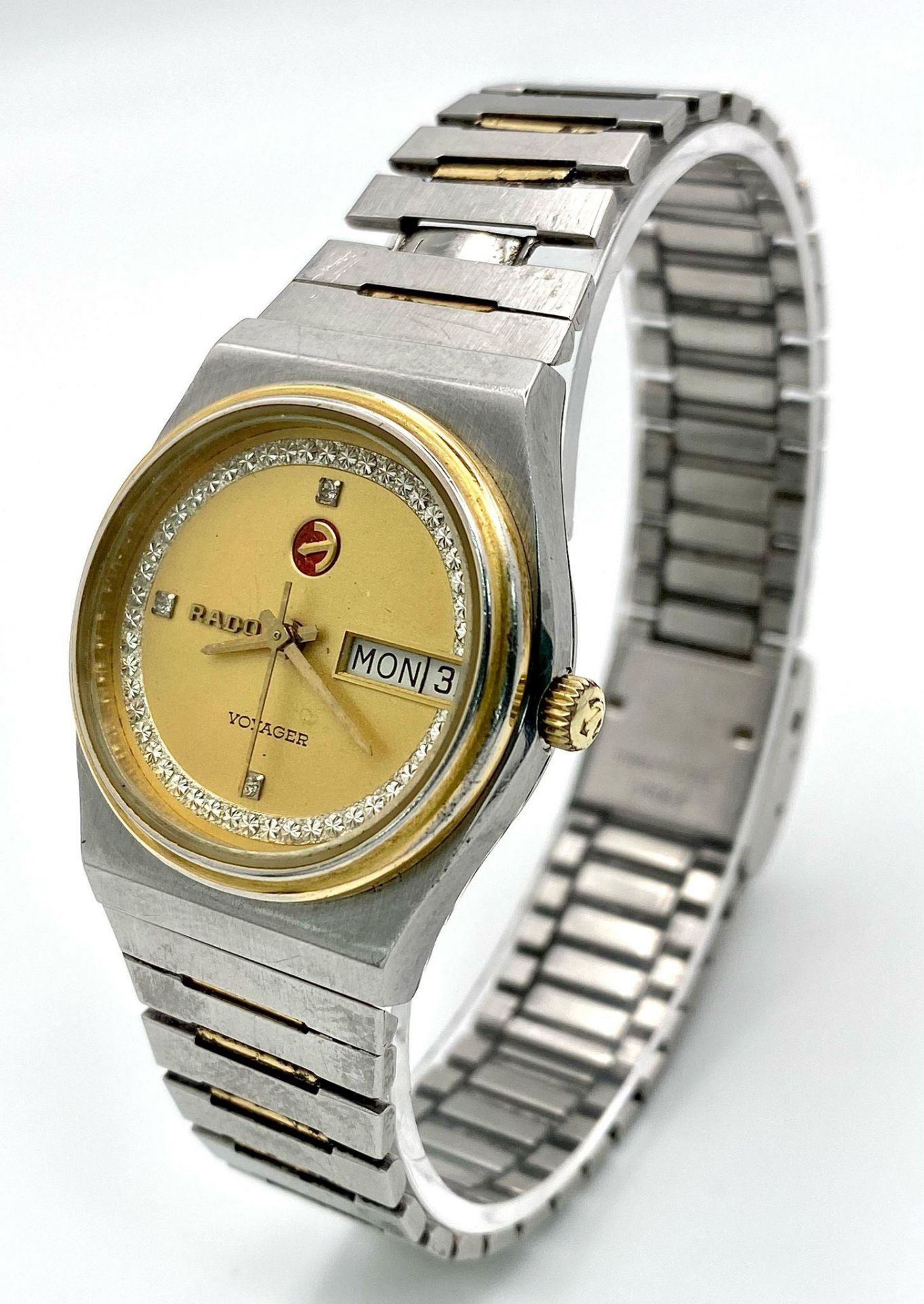 A Vintage Rado Voyager Automatic Unisex Watch. Stainless steel bracelet and case - 33mm. Gilded dial - Bild 2 aus 7