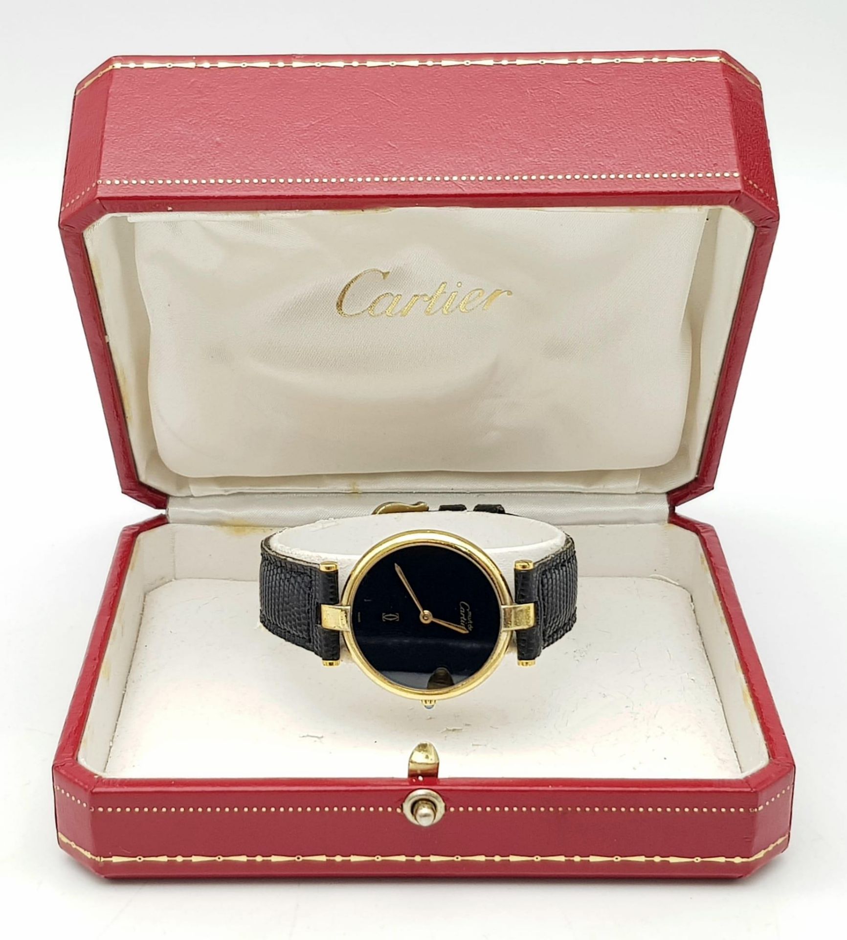 A Vintage (1980s) Must de Cartier Gold Plated Quartz Ladies Watch. Black leather strap. Gold - Bild 7 aus 9