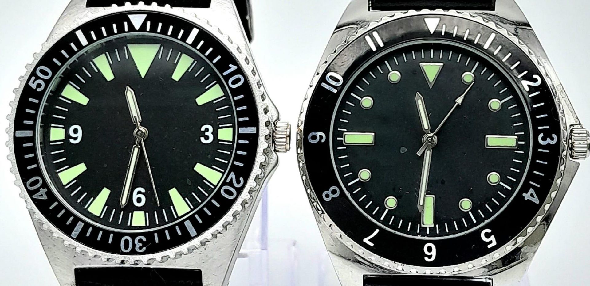 Two Unworn Military Homage Divers Watches Comprising a 1980’s Design Navy Diver Watch 45 mm - Bild 2 aus 5