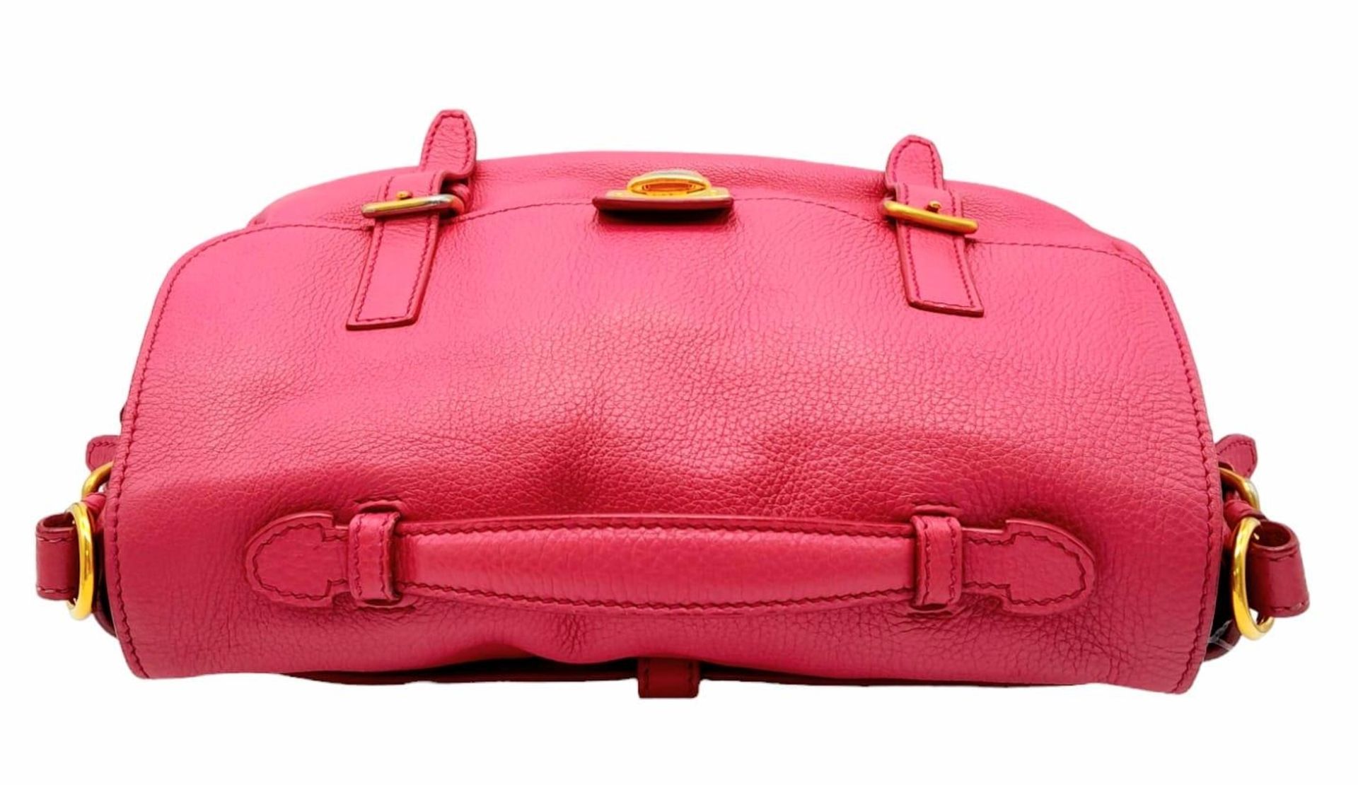 A Prada Vitello Daino satchel bag, soft pink leather, matching leather/fabric interior, gold tone - Image 4 of 11