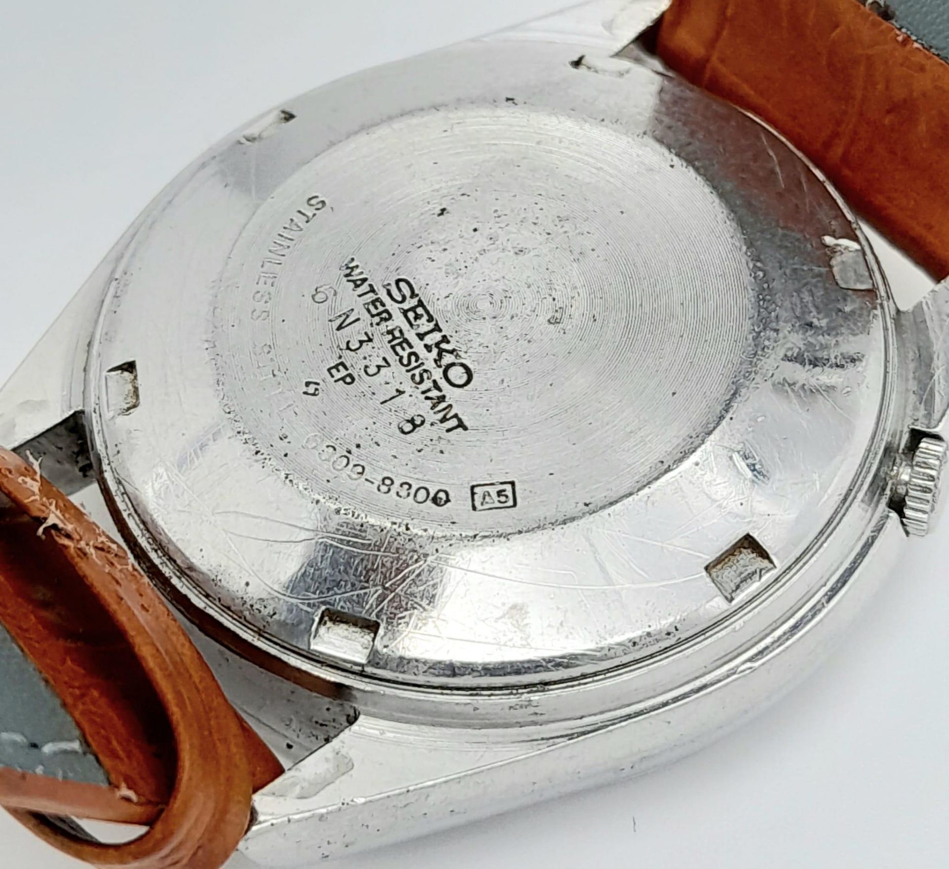 A Vintage Seiko 5 Automatic Gents Watch. Brown leather strap. Stainless steel case - 36mm. Dark grey - Bild 8 aus 11