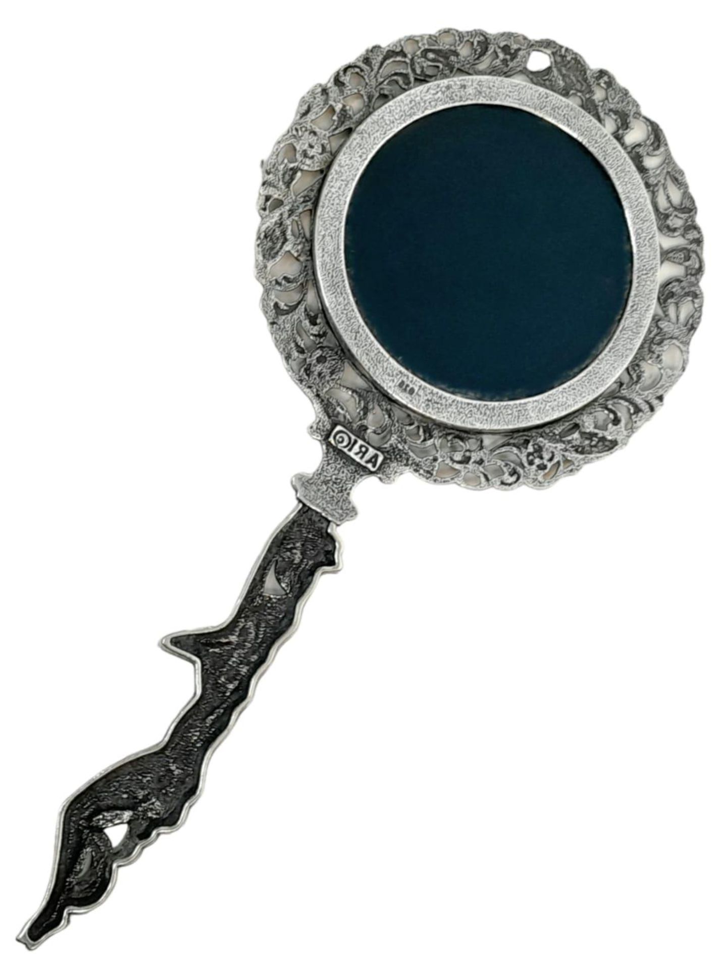 An Art Nouveau sterling silver vanity mirror, length: 16 cm, weight: 45 g. - Image 2 of 4