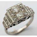 A VINTAGE PLATINUM DIAMOND RING, APPROX 0.65CT DIAMONDS TOTAL, WEIGHT 6.8G SIZE M