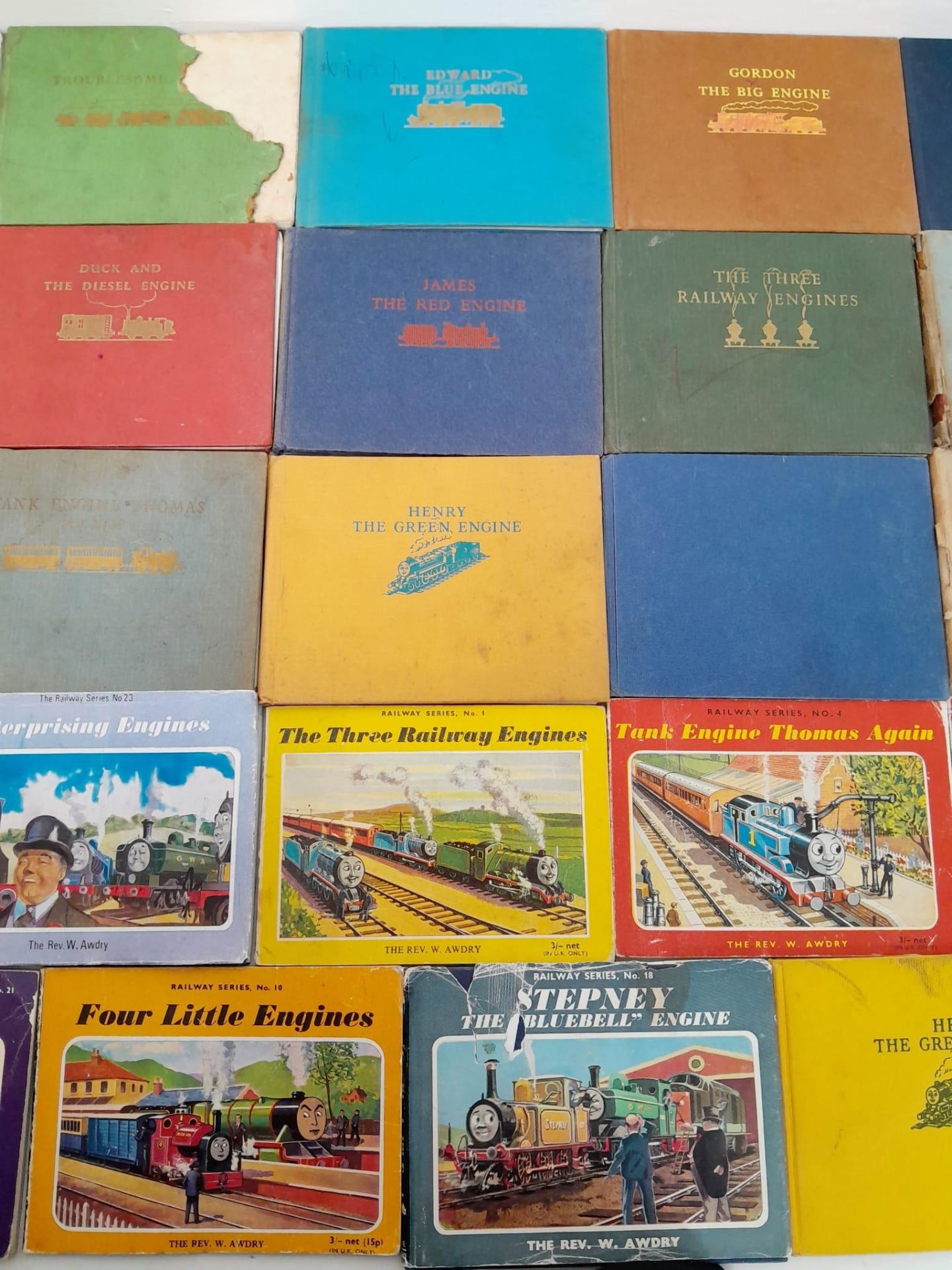A Collection of Vintage Rev. W. Awdry (Thomas the Tank Engine) Books. 4 x 1st edition. 18 - Image 5 of 7