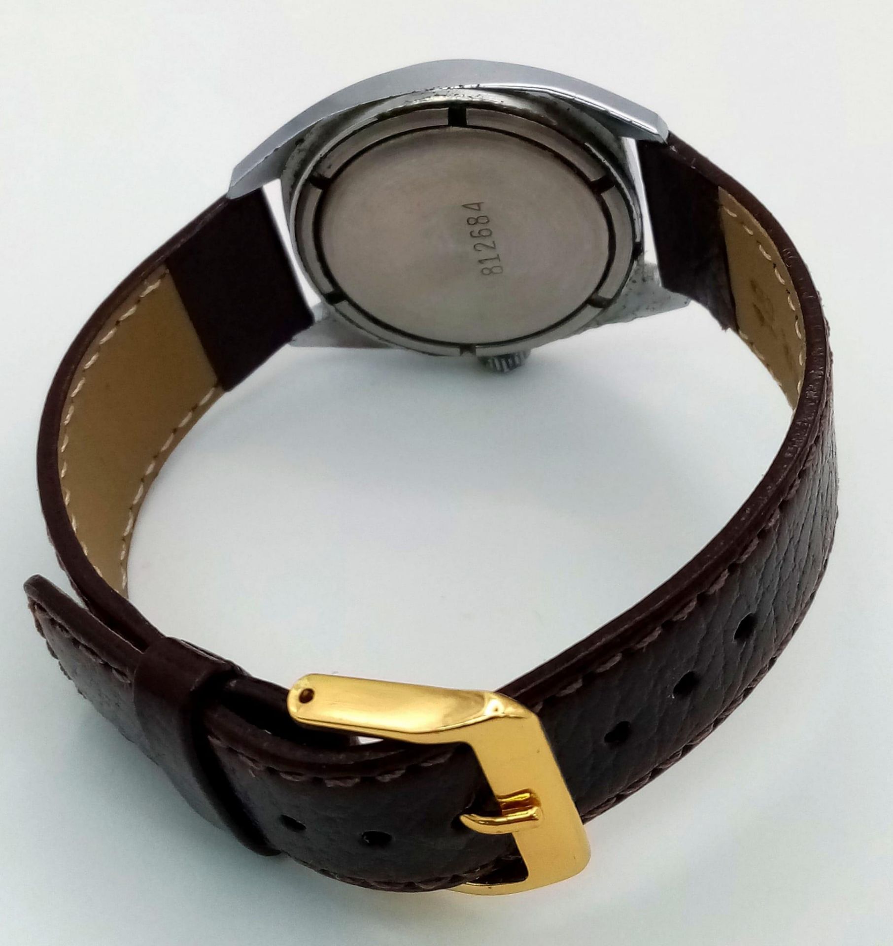 A Vintage Sekonda 17 Jewels Mechanical Gents Watch. Brown leather strap. Stainless steel case - - Bild 4 aus 5