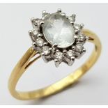 18K YELLOW GOLD STONE SET CLUSTER RING, WEIGHT 2.3G SIZE M