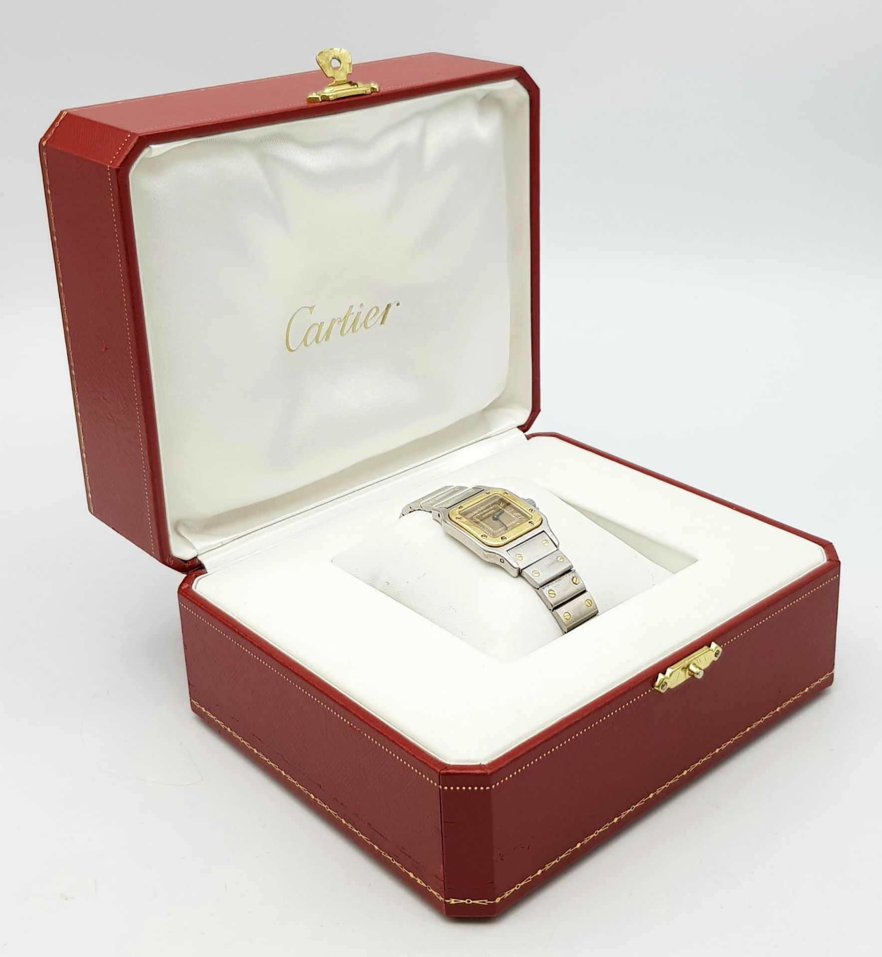 A Vintage Cartier Santos Galbee Bi-Metal Quartz Ladies Watch. Gold and stainless steel bracelet - Image 6 of 9
