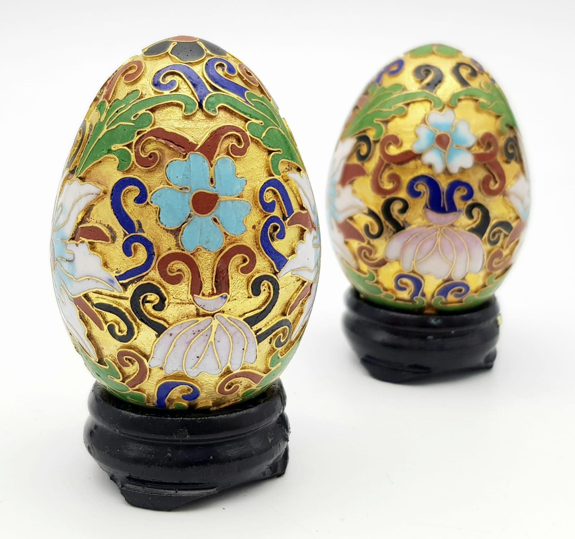Two vintage and very ornamental Chinese cloisonne eggs standing on custom-made wooden bases. Height: - Image 2 of 5
