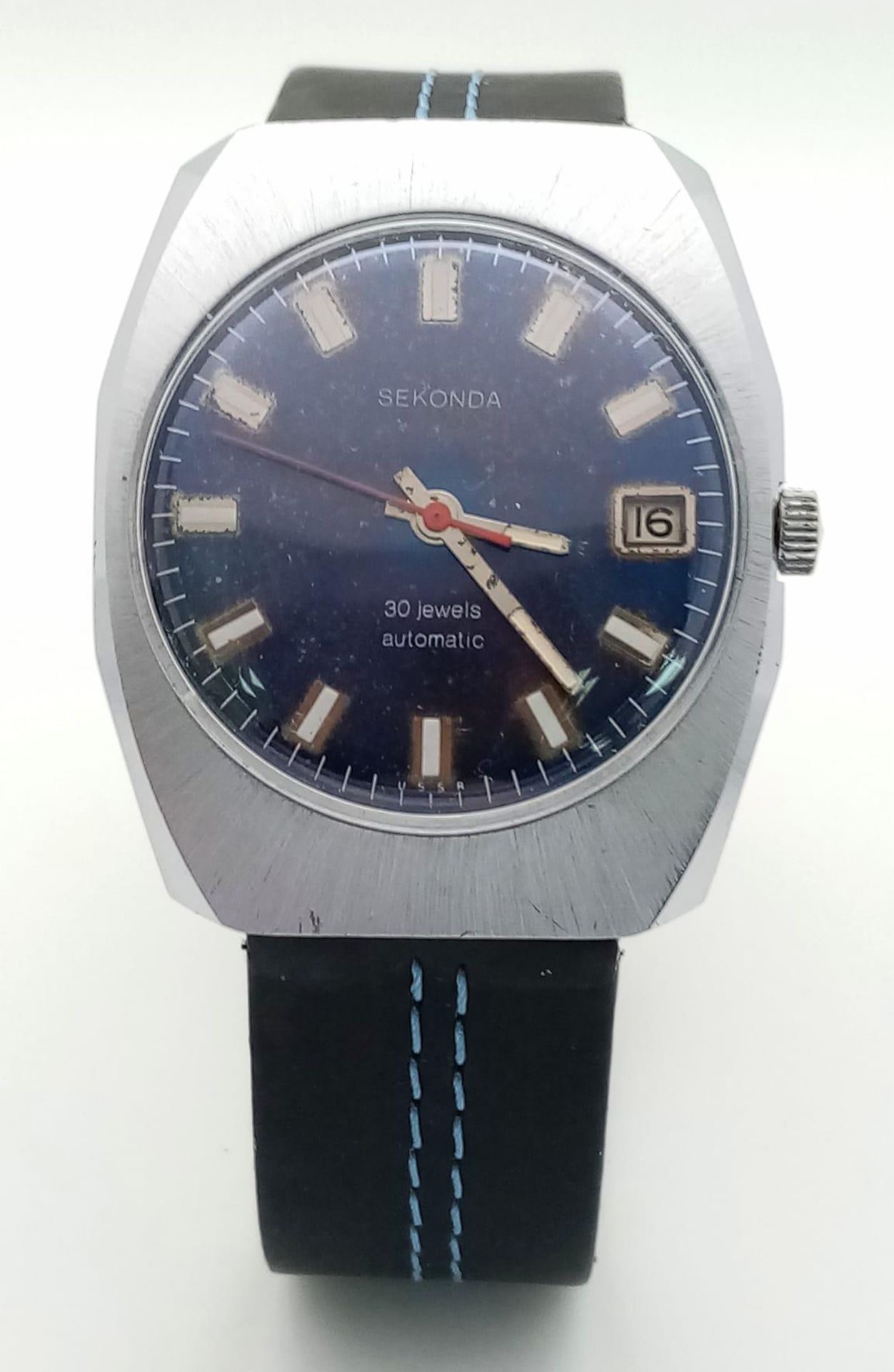 A Vintage Sekonda 30 Jewels Automatic Gents Watch. Black leather strap. Stainless steel case - 37mm. - Bild 2 aus 5