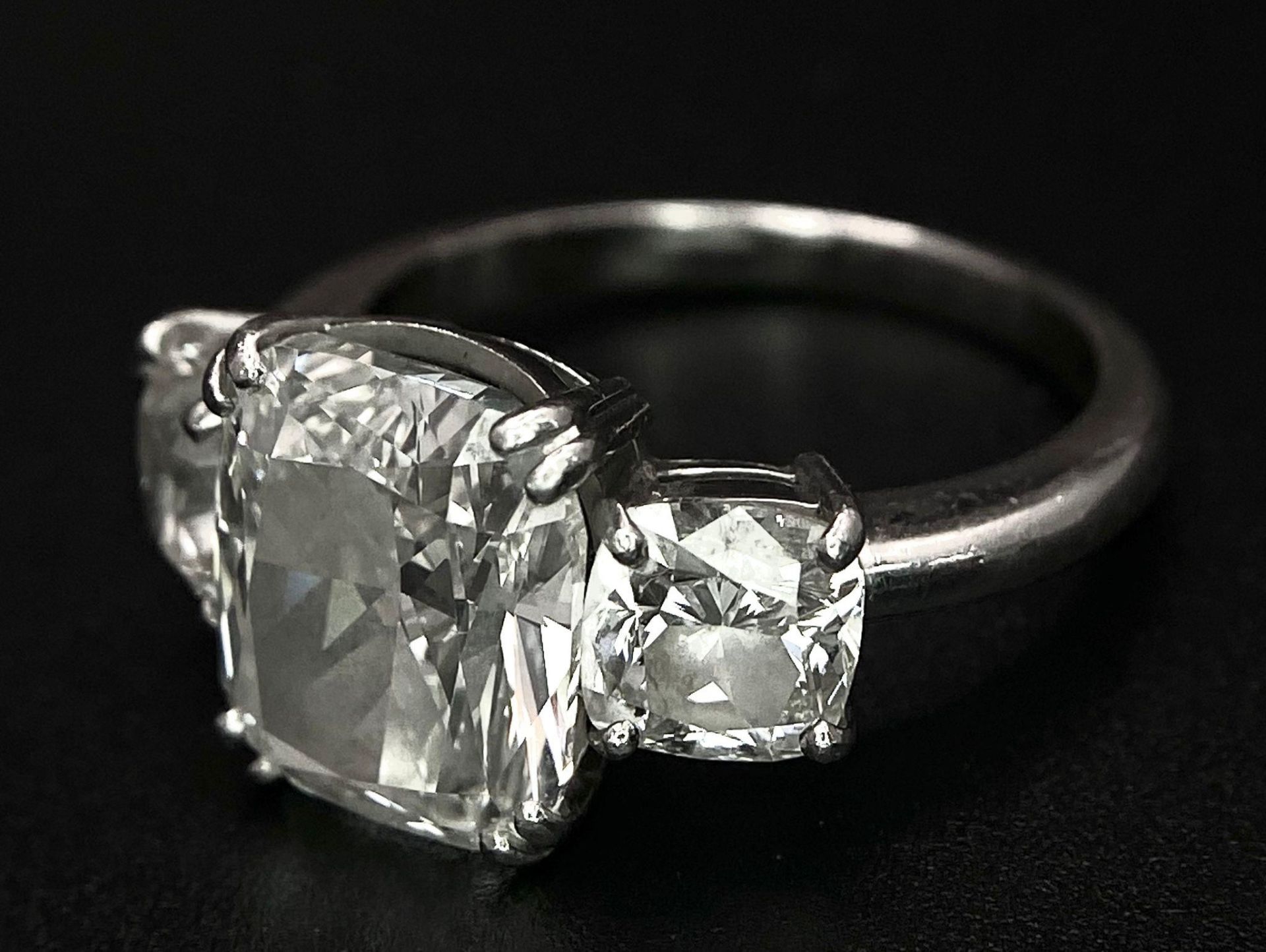 A Breathtaking 4.01ct GIA Certified Diamond Ring. A brilliant cushion cut 4.01ct central diamond - Image 19 of 21