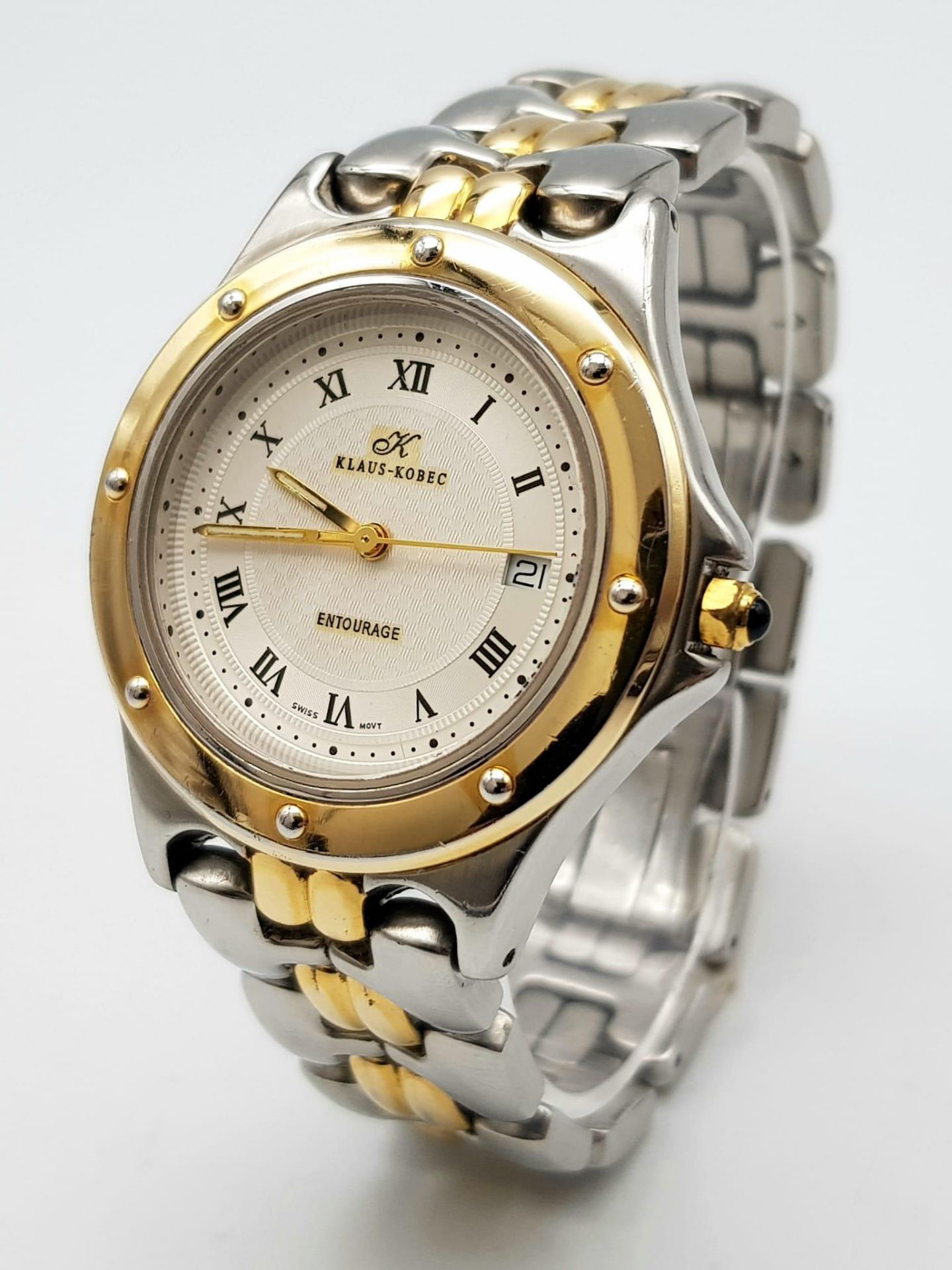 A Klaus Kobec Entourage Quartz Gents Watch. Two tone stainless steel bracelet and case - 36mm. White - Bild 2 aus 5