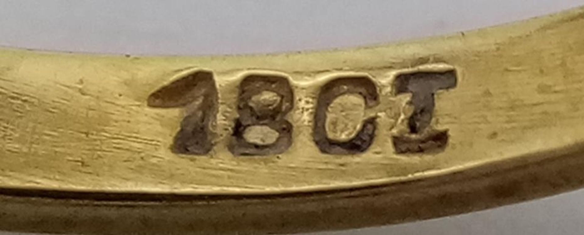AN ANTIQUE 18K GOLD 3 DIAMOND RING . 2.3gms size P - Bild 6 aus 6