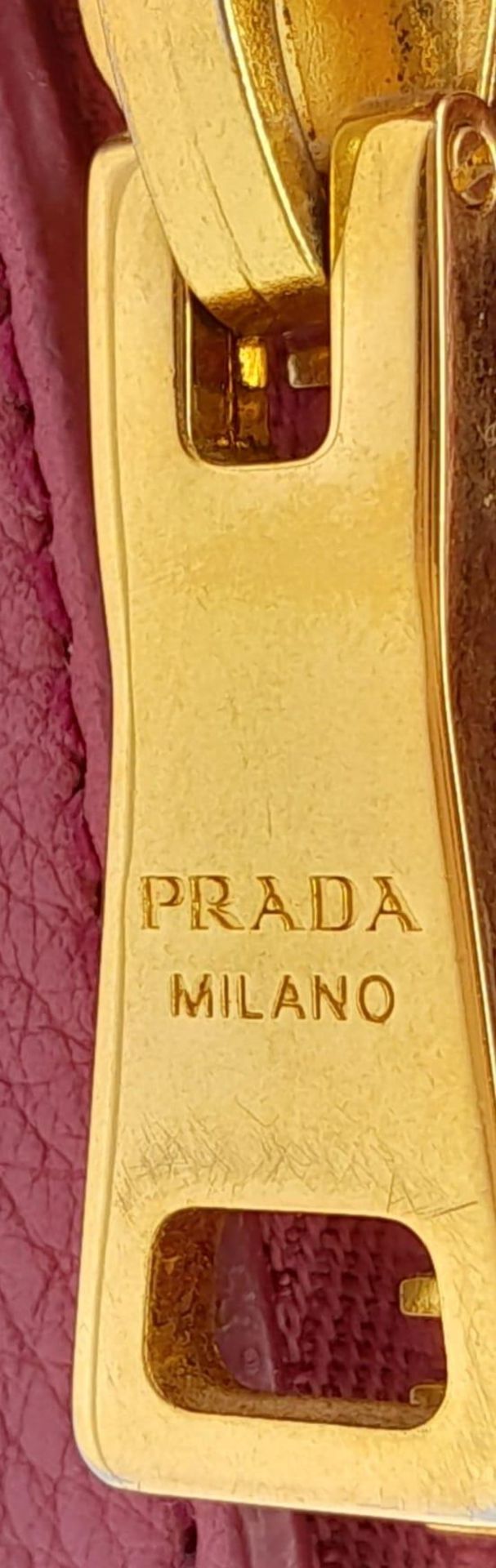 A Prada Vitello Daino satchel bag, soft pink leather, matching leather/fabric interior, gold tone - Image 7 of 11