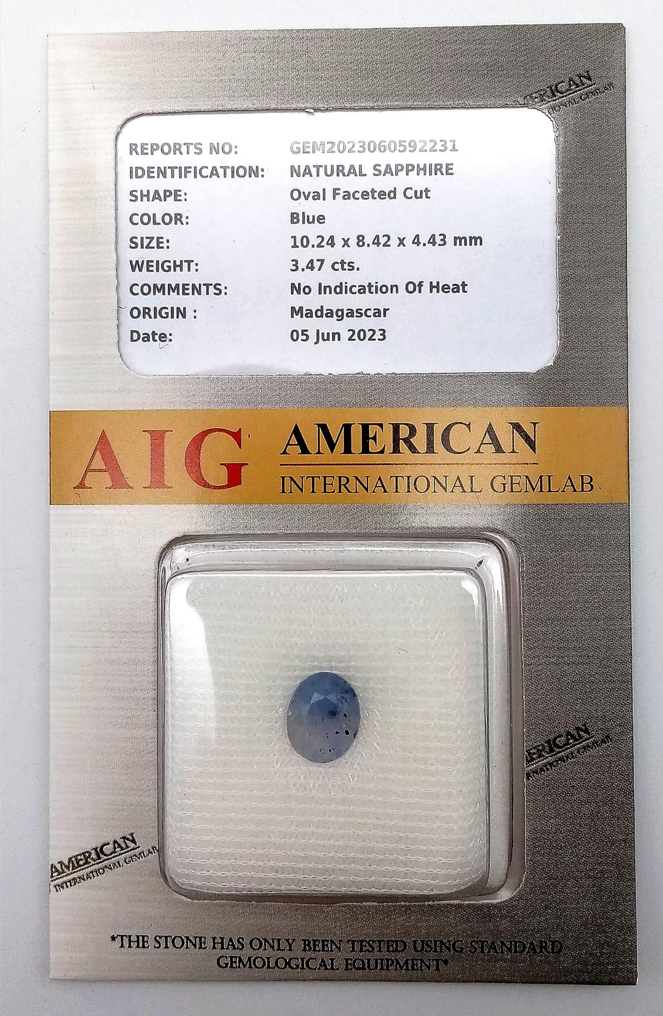 A 3.47ct Untreated Blue Madagascar Sapphire - Sealed Container - AIG Certified - Image 2 of 3