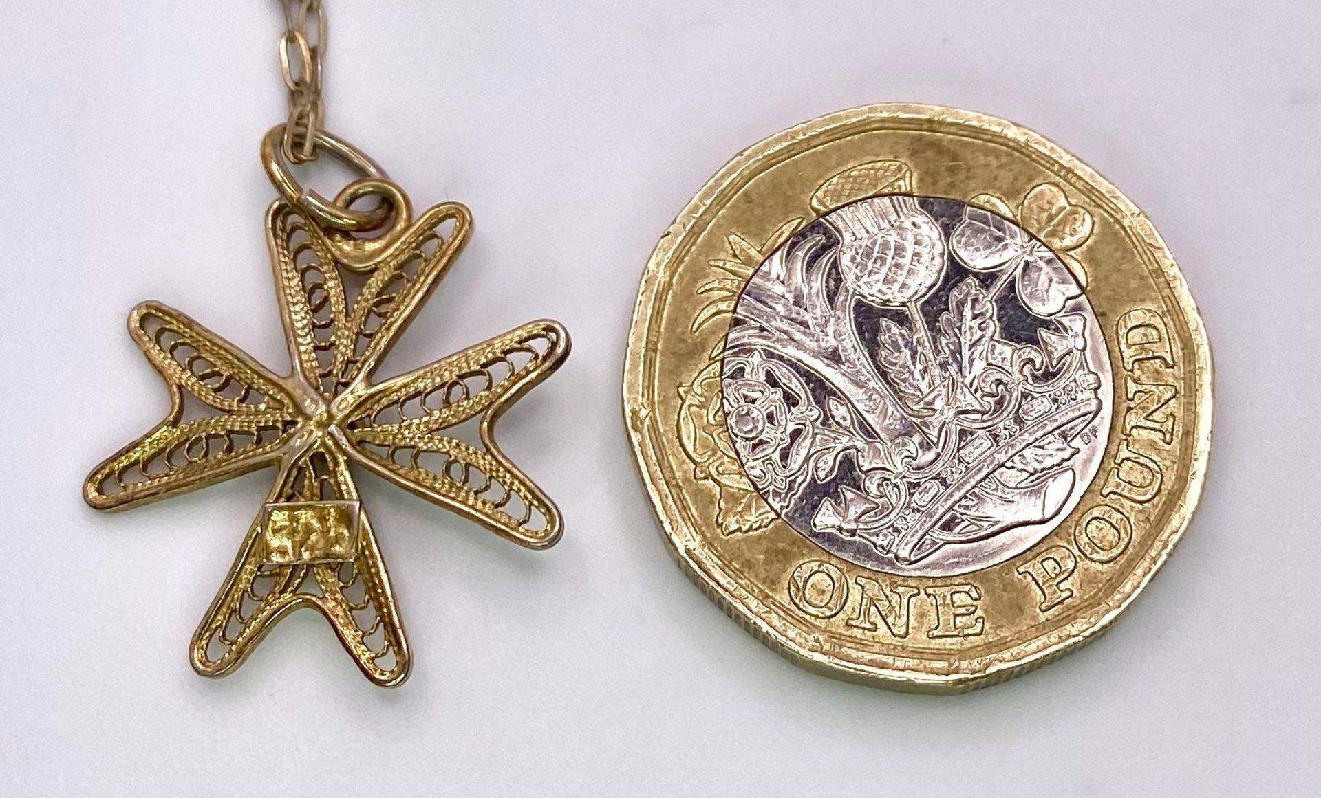A 925 gilded silver Filigree Maltese cross pendant on silver chain. Total weight 2G. Total length - Image 4 of 6