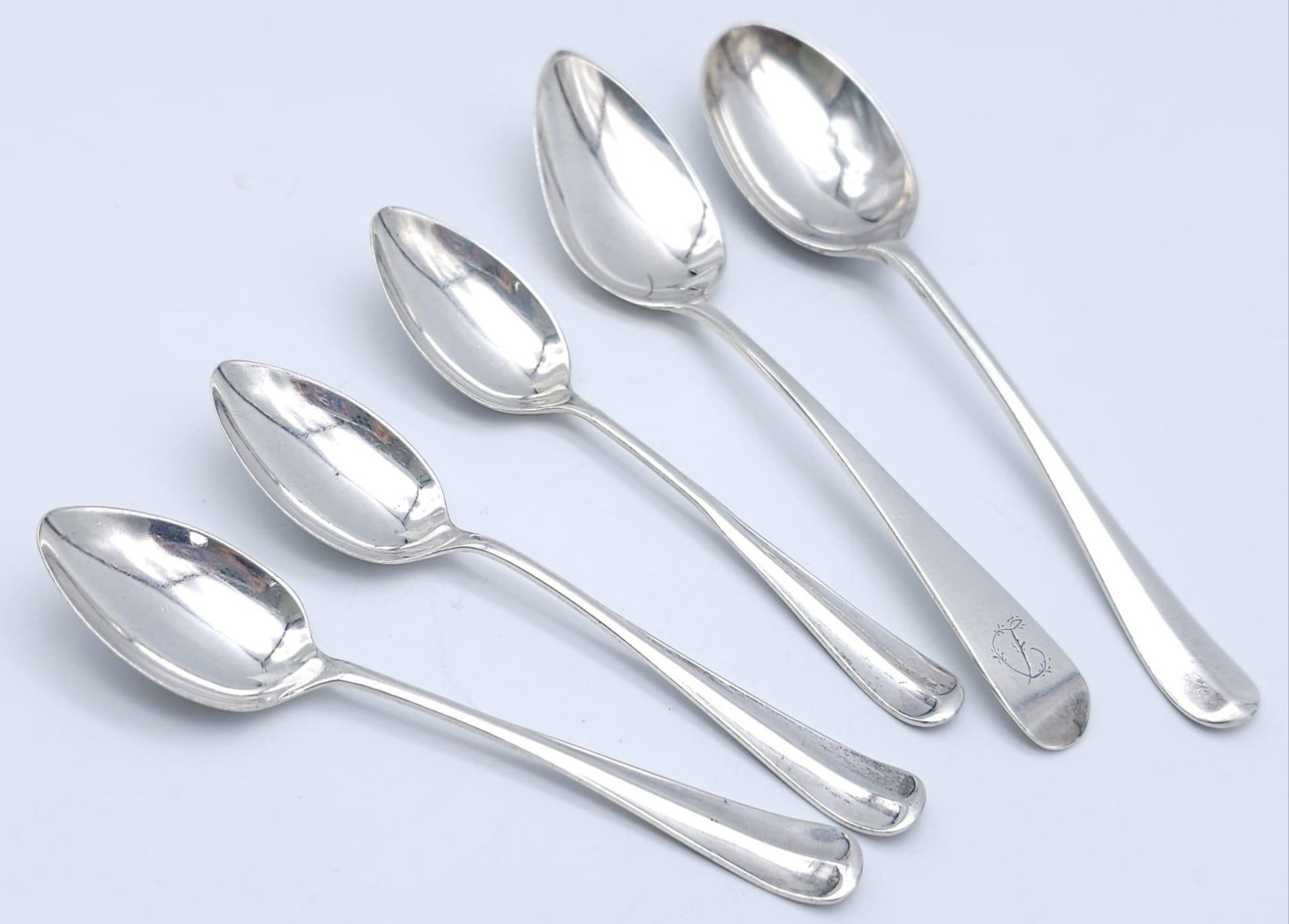 Collection of 5x silver spoons, Total Weight: 65.33g