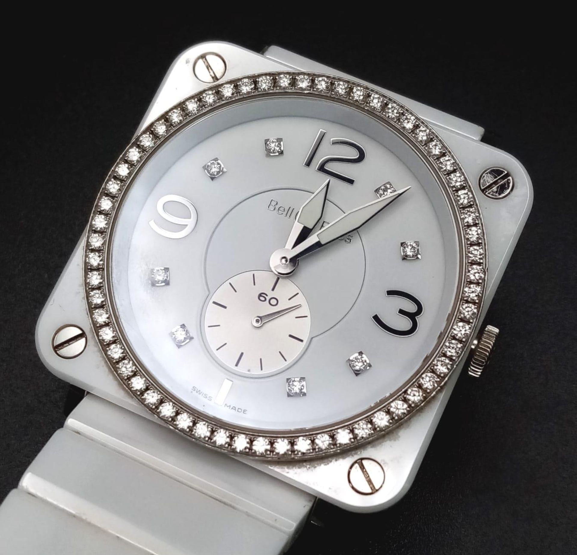 A Bell and Ross Quartz Ladies Watch. Ceramic and stainless steel bracelet and case - 40mm. White - Bild 6 aus 6