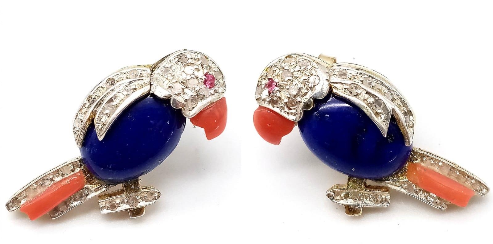 A Glorious Pair of 18K Gold, Lapis, Ruby, Coral and Diamond Parrot Earrings! There is so much - Image 2 of 6