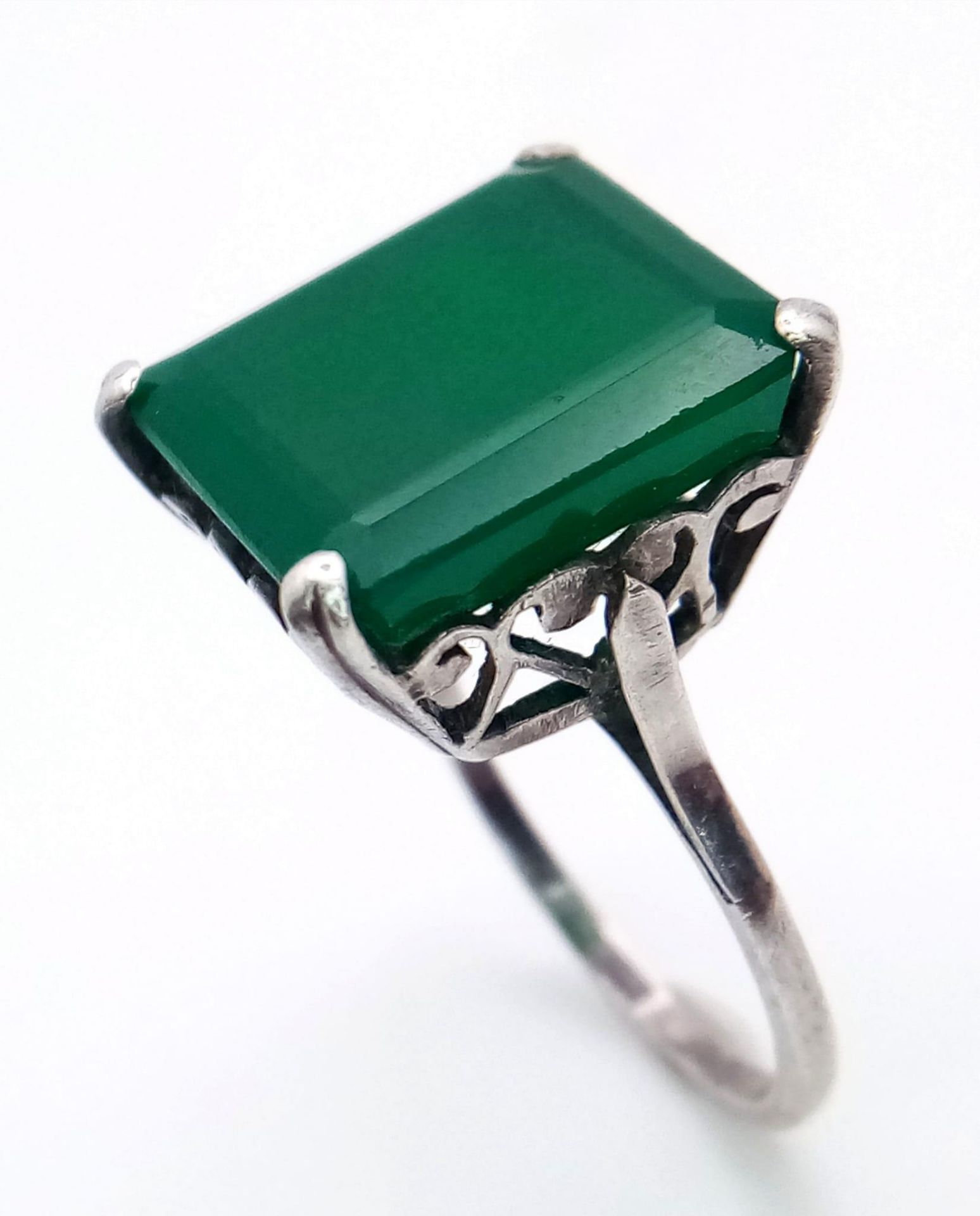 A Vintage 925 Silver Jade Ring. Size O. - Bild 2 aus 4