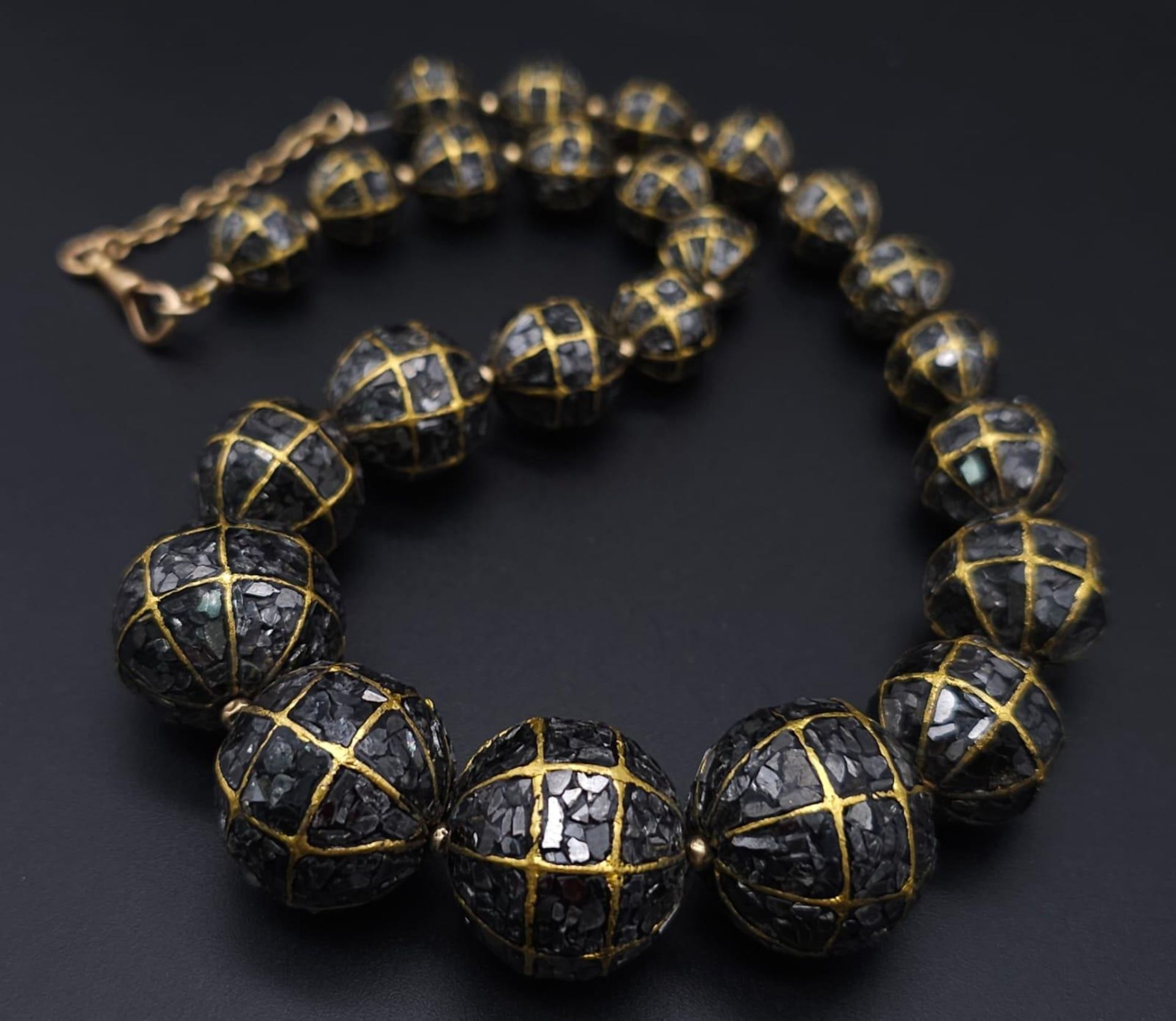 An Antique 18K Rose Gold and Diamond Encrusted Ball Necklace. Graduating golden balls filled with - Image 8 of 10