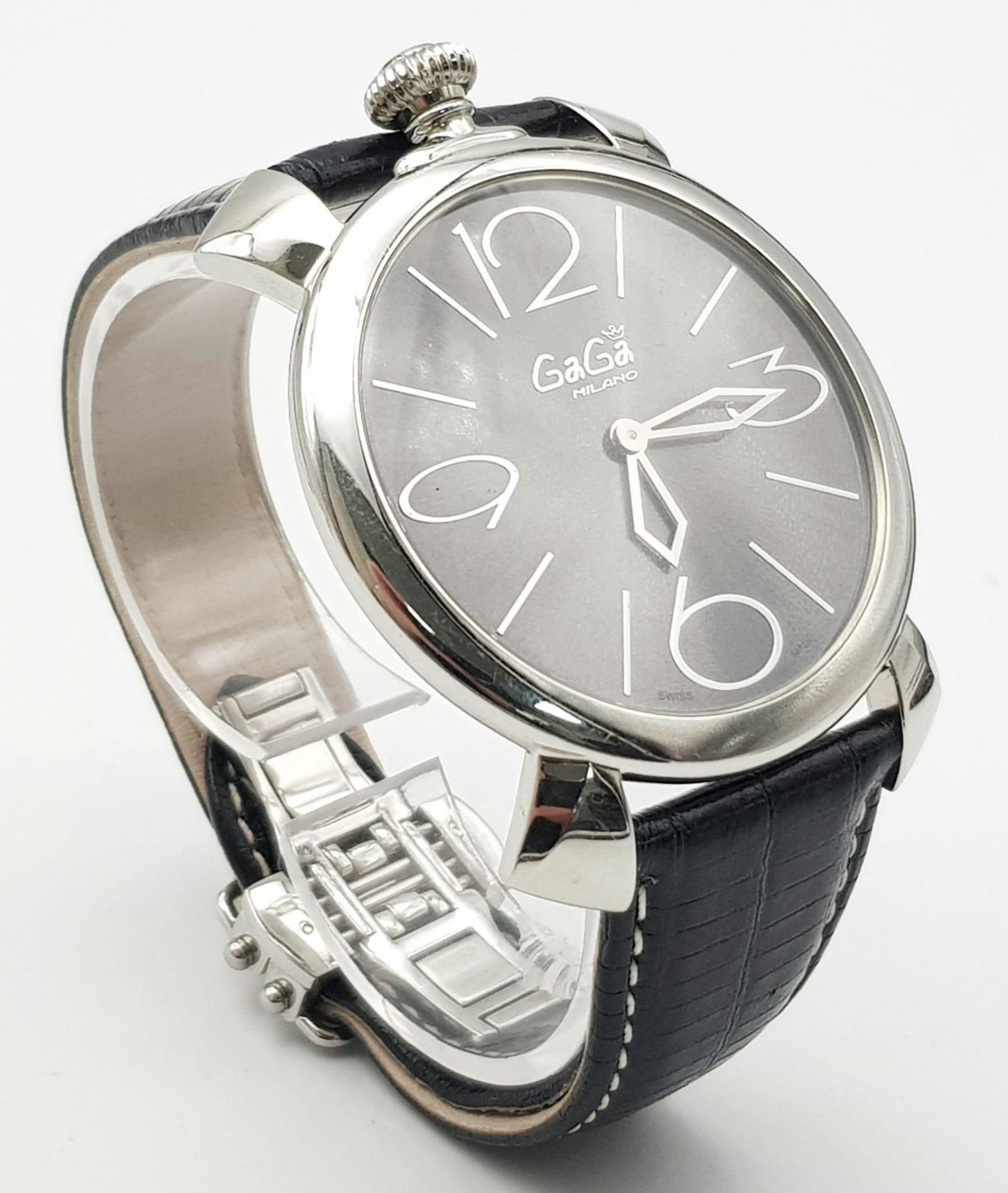 A "GAGA" OF MILAN OVERSIZED MANUAL TOP WIND WATCH ON BLACK LEATHER STRAP . 45mm - Bild 2 aus 5