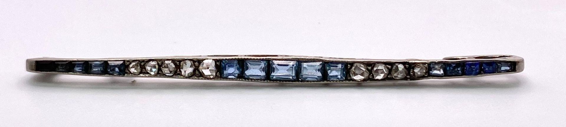 An 18kt White Gold Brooch set with Topaz, Diamond & Aquamarine Stones. Comes in used condition, - Bild 2 aus 4