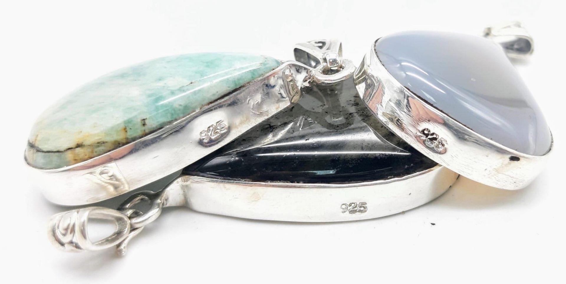 A Wonderful Mixture Of Three Gemstone 925 Silver Pendants from the Exciting New Jowett of London - Bild 3 aus 3