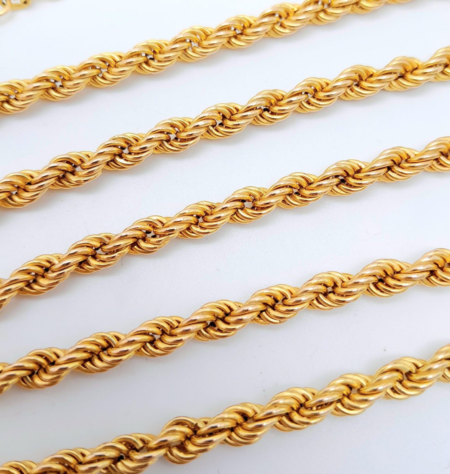 A 9K Yellow Gold Rope Chain/Necklace. 60cm length. 13.2g weight. - Bild 4 aus 5